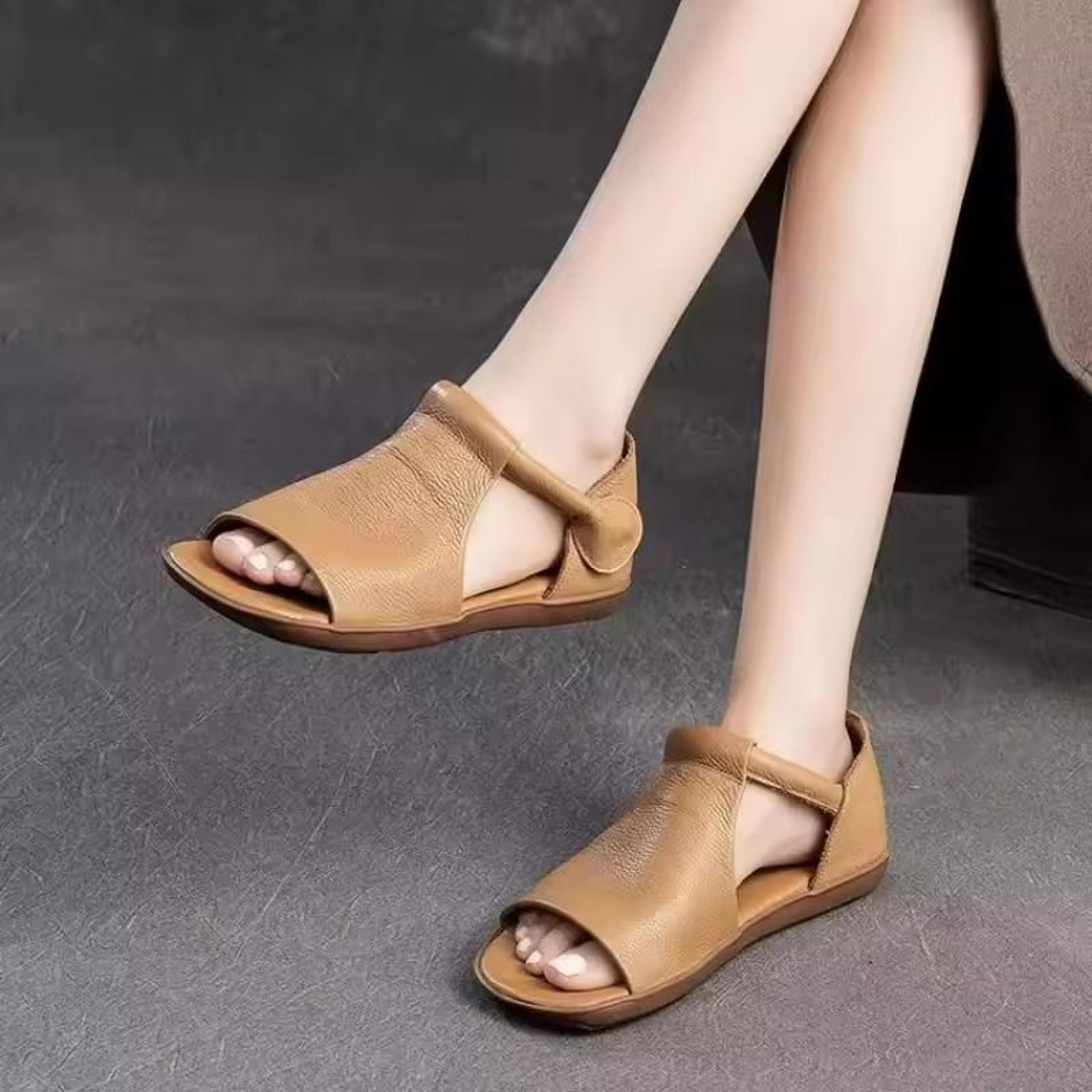 women open toe flat sandals with cross strap and adjustable ankle strap