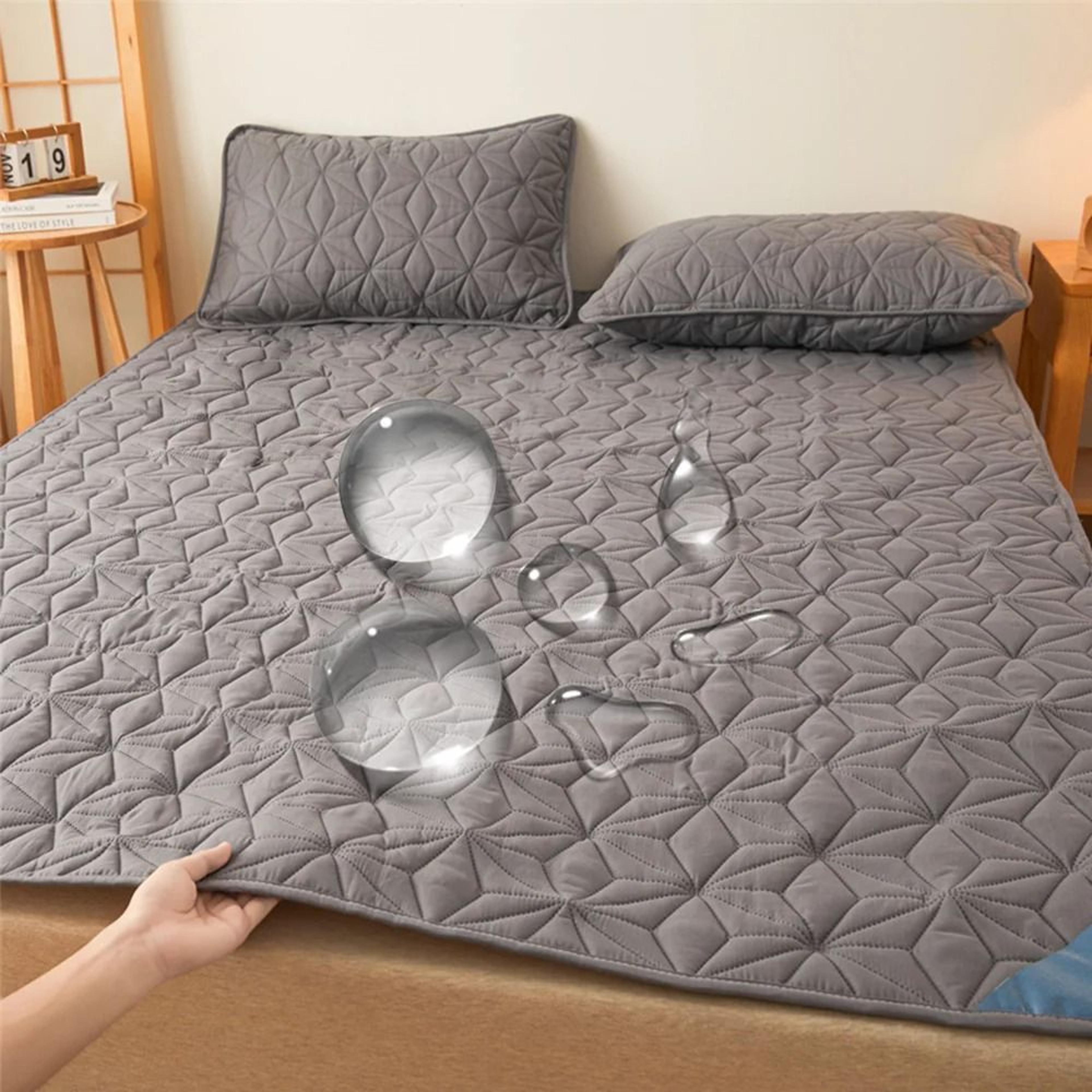 waterproof quilted mattress topper with elastic band bed protector pad