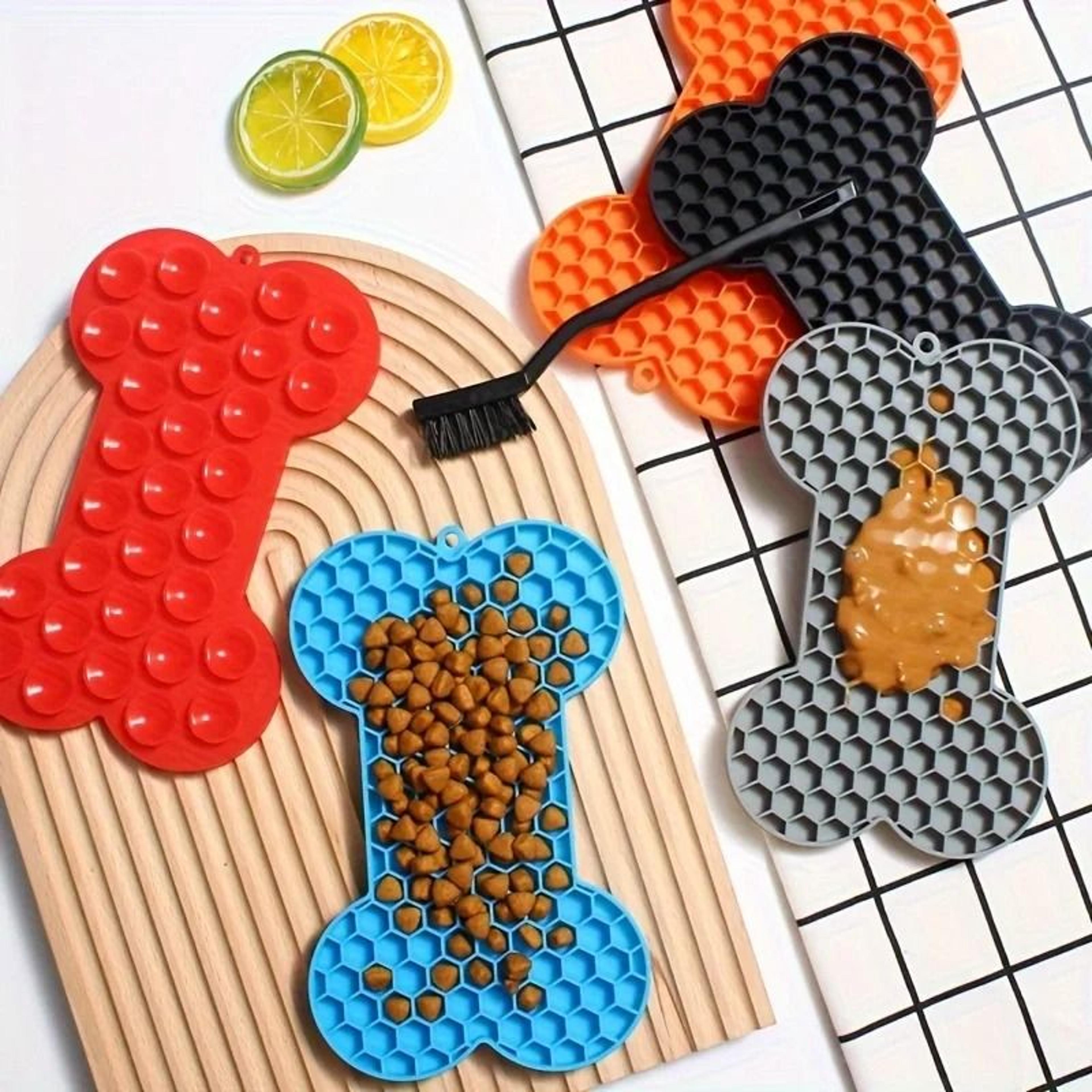 dog slow feeder licking pad with suction base