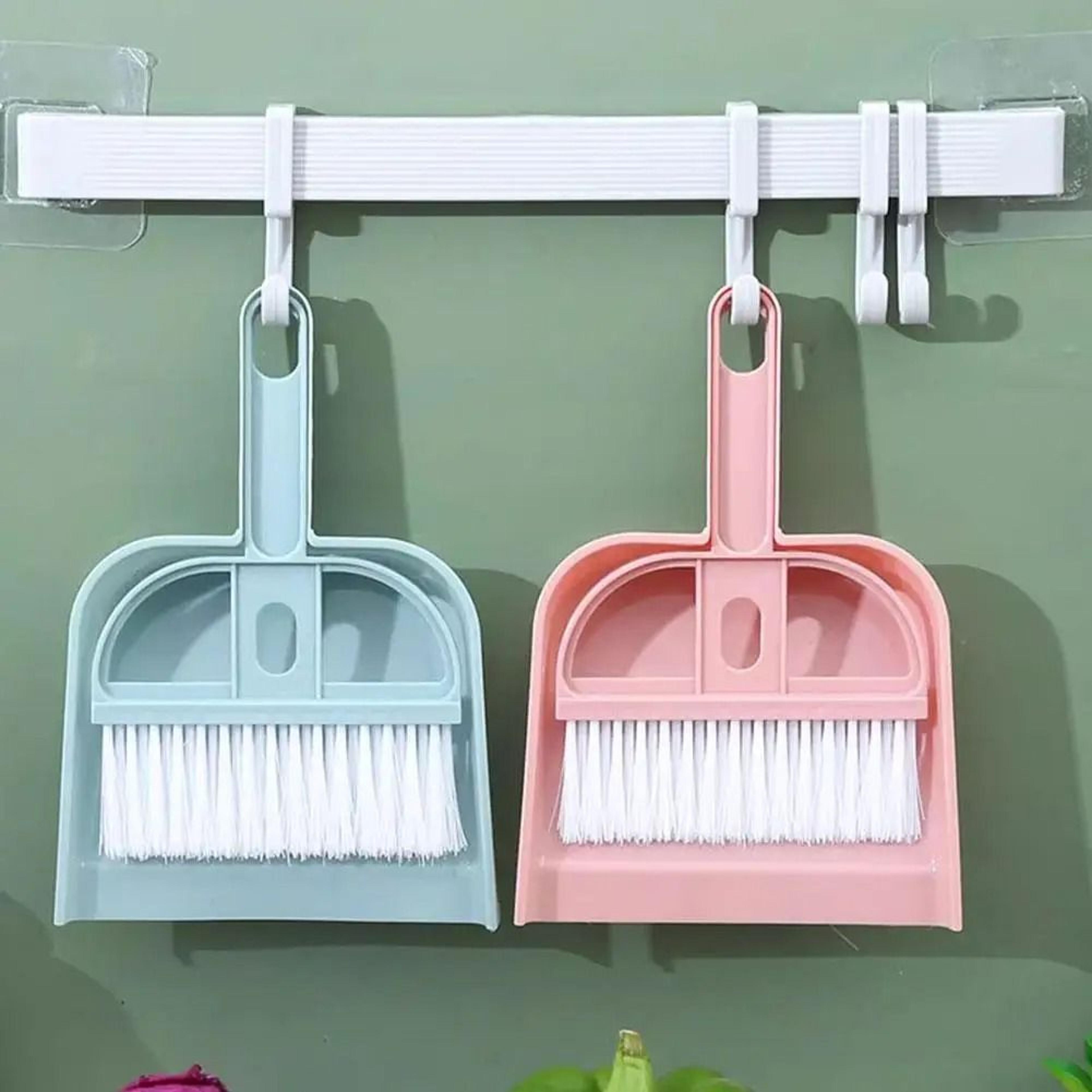mini desktop broom and dustpan set