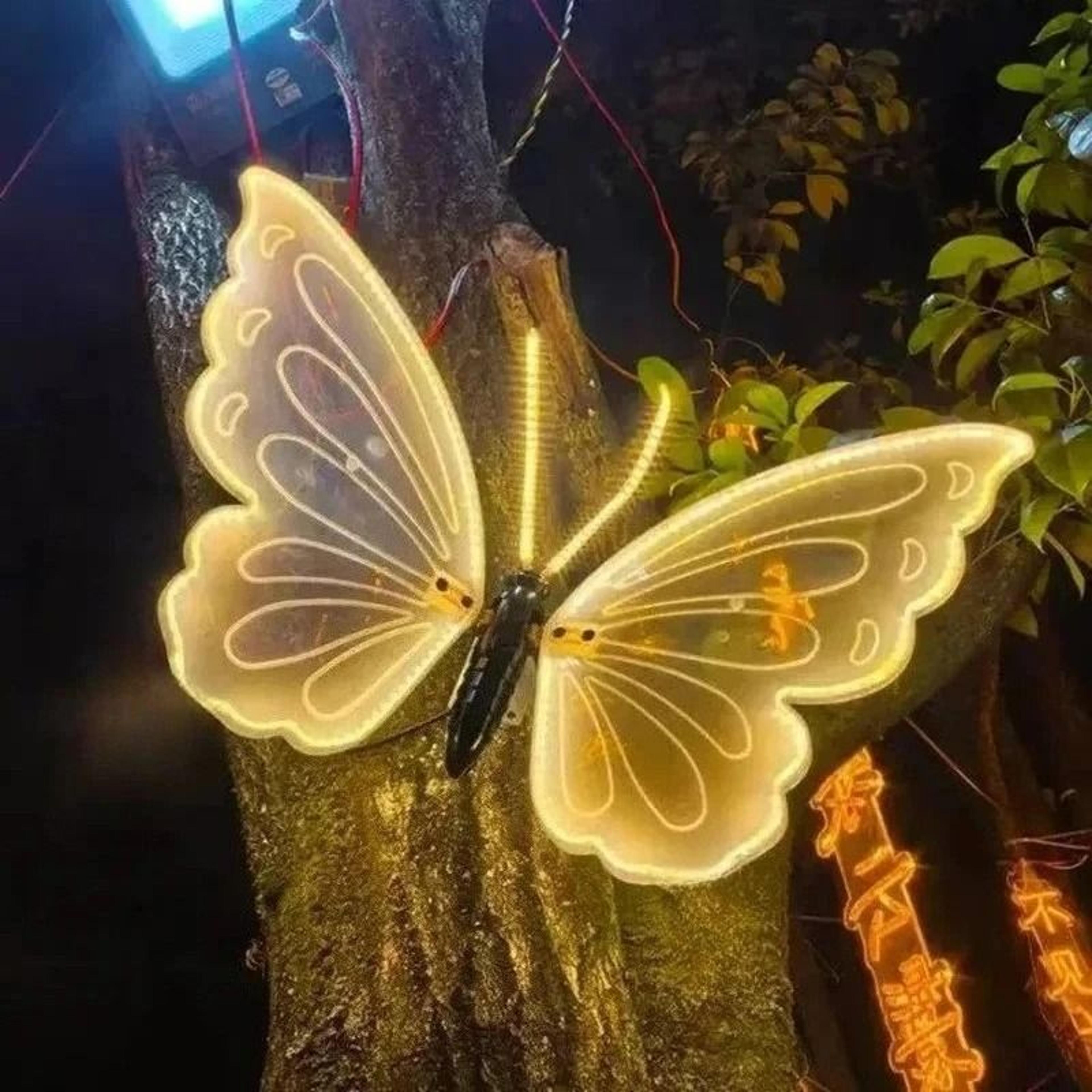 led butterfly light with dynamic or static display for outdoor and home decorations