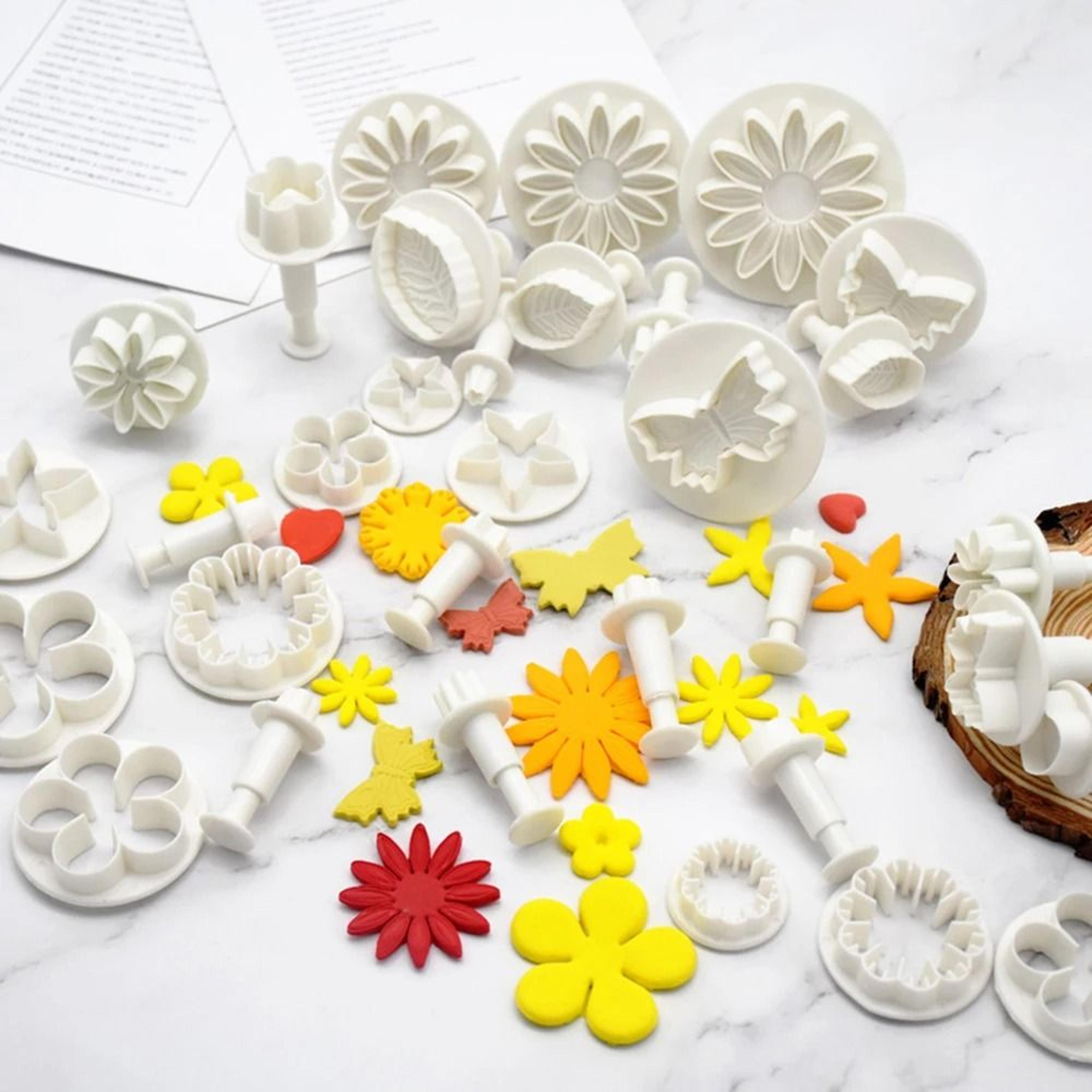 33 piece fondant cutter set cake decorating plunger molds cookie and embossing tools
