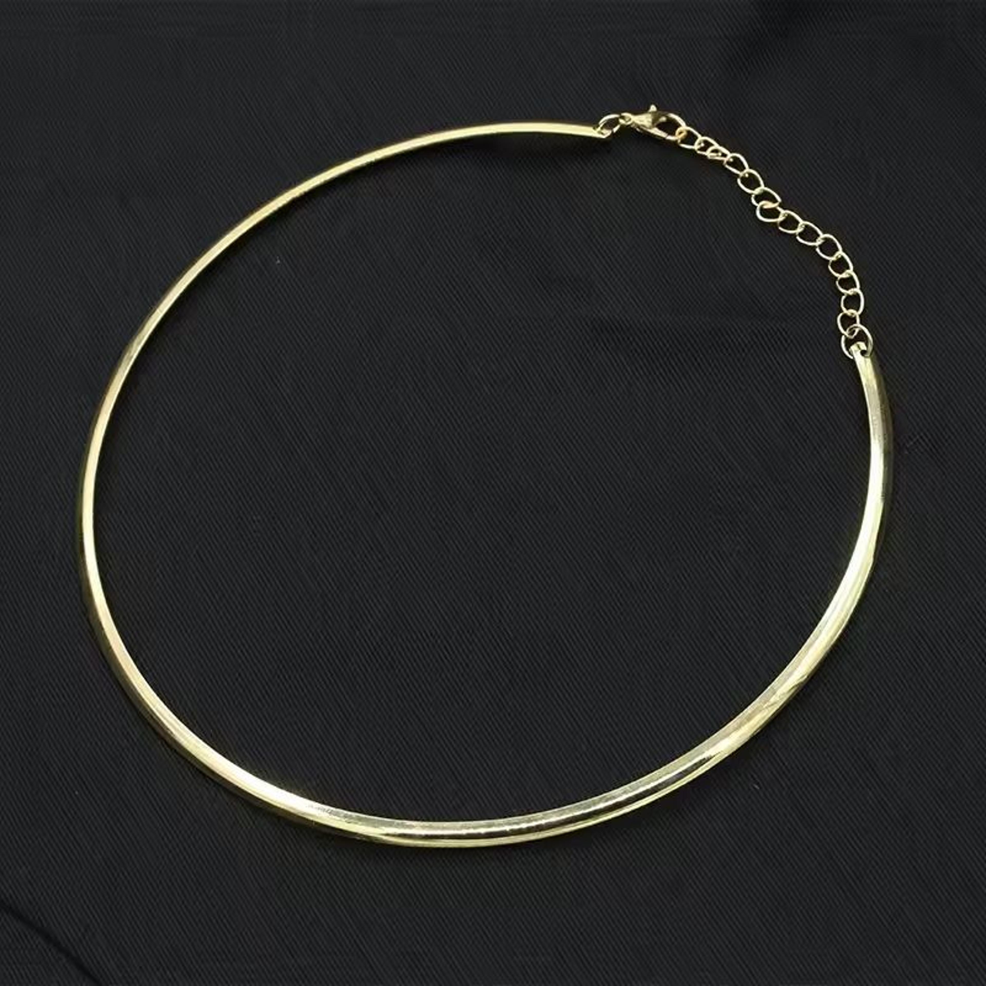 bold minimalist circle choker necklace