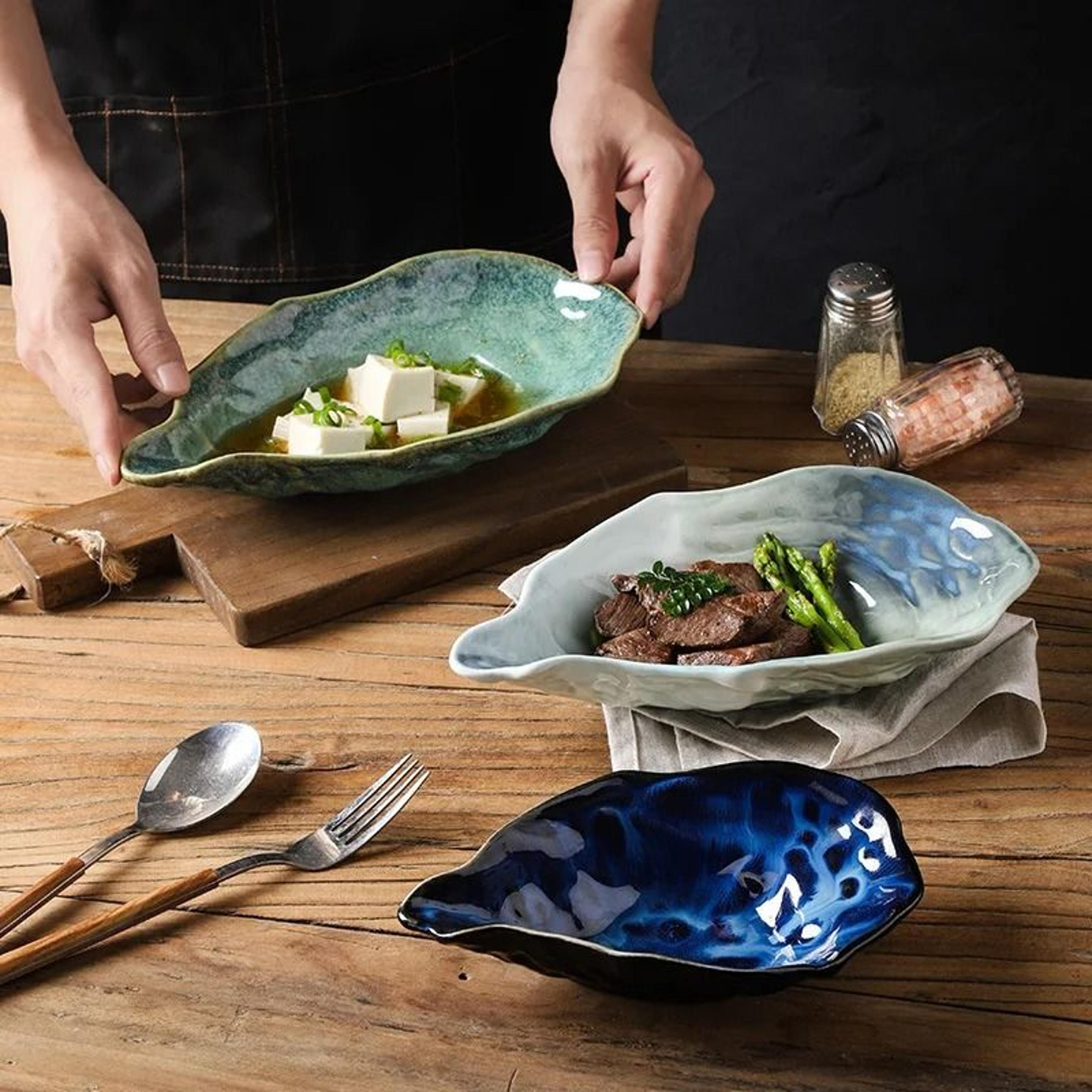 japanese kiln style oyster-shaped ceramic flavor dish