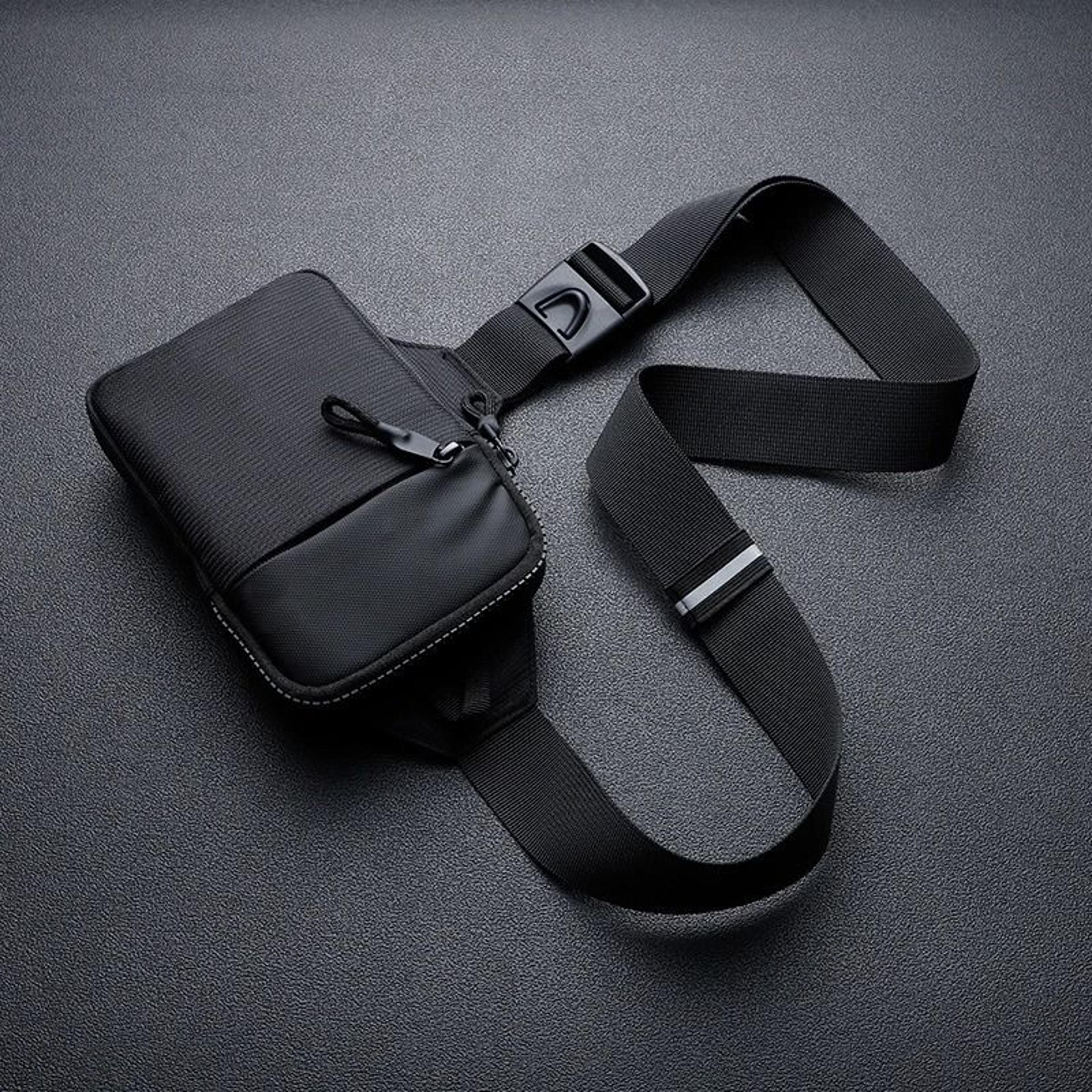 lightweight sports & fitness crossbody chest bag