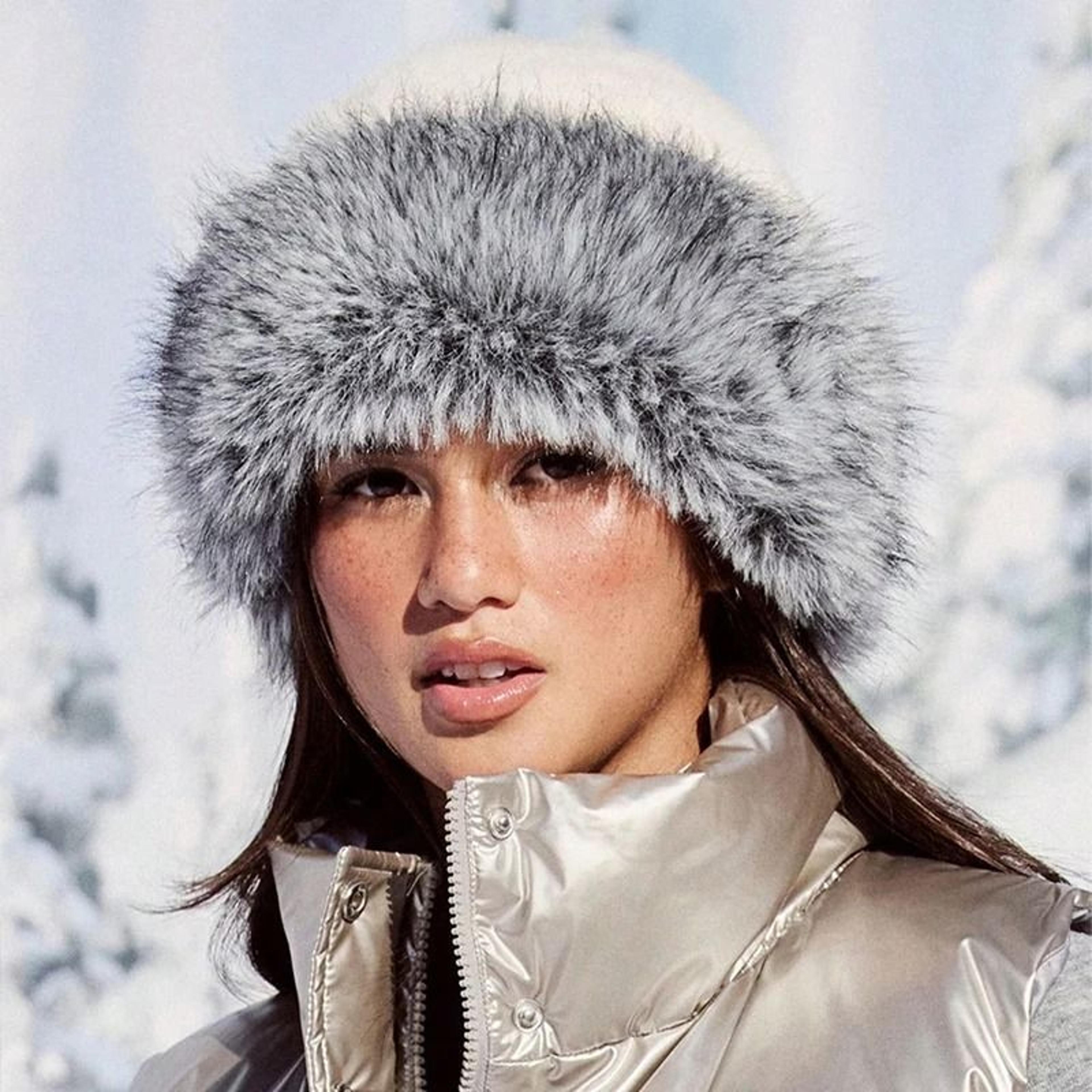 flattering korean-style thickened mongolian winter hat