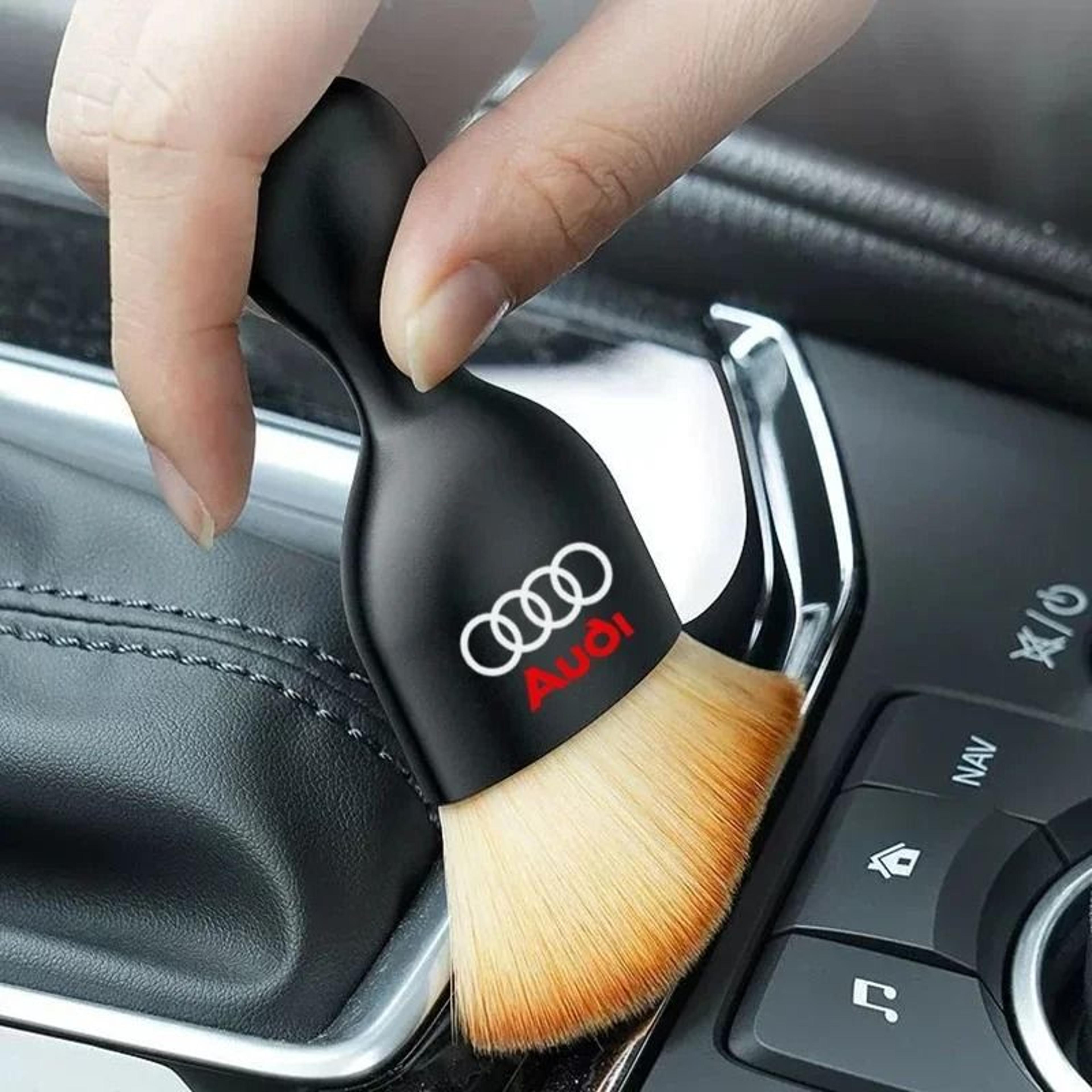 dual-ended precision car interior & air vent cleaning brush