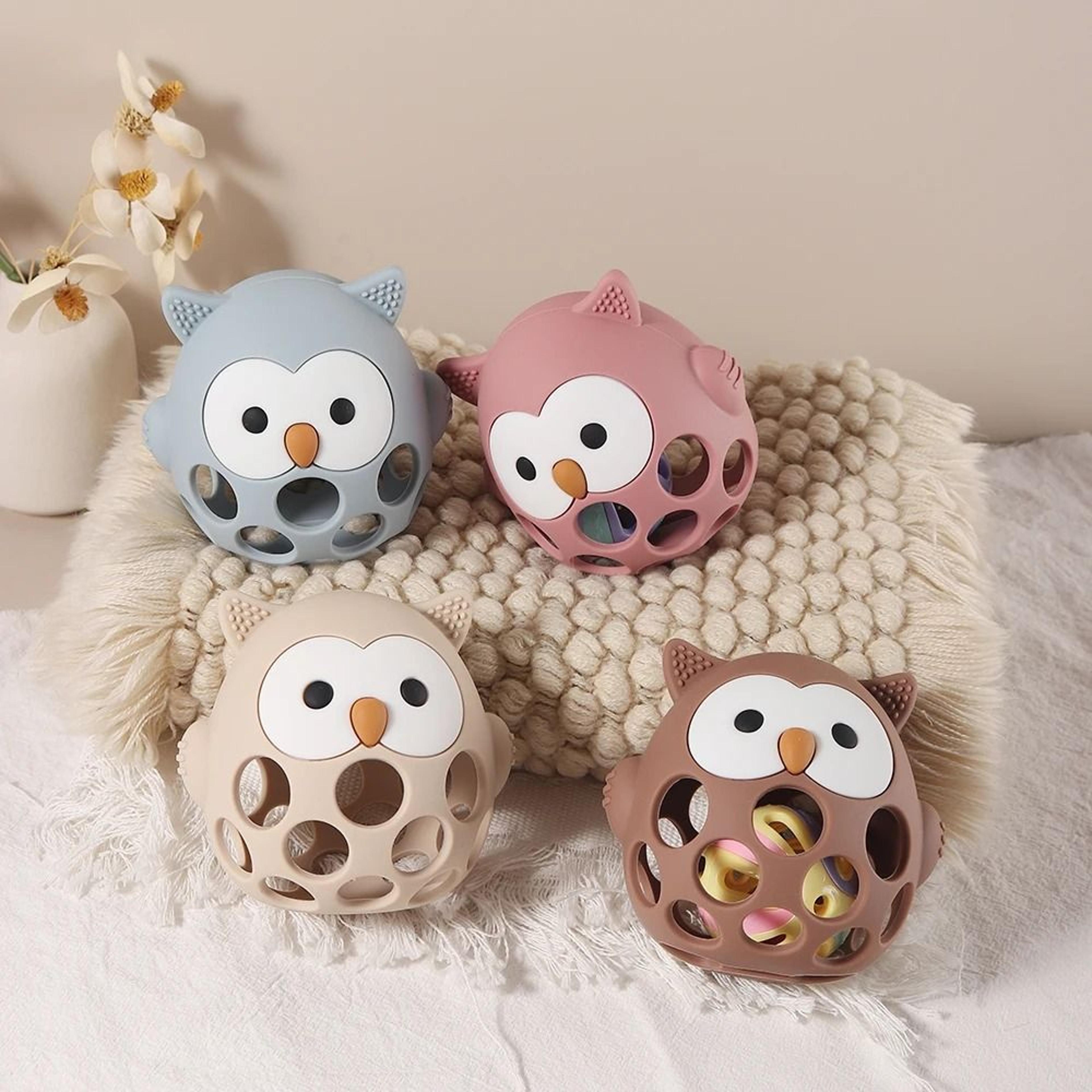 hoot-soothe silicone owl teething mitten