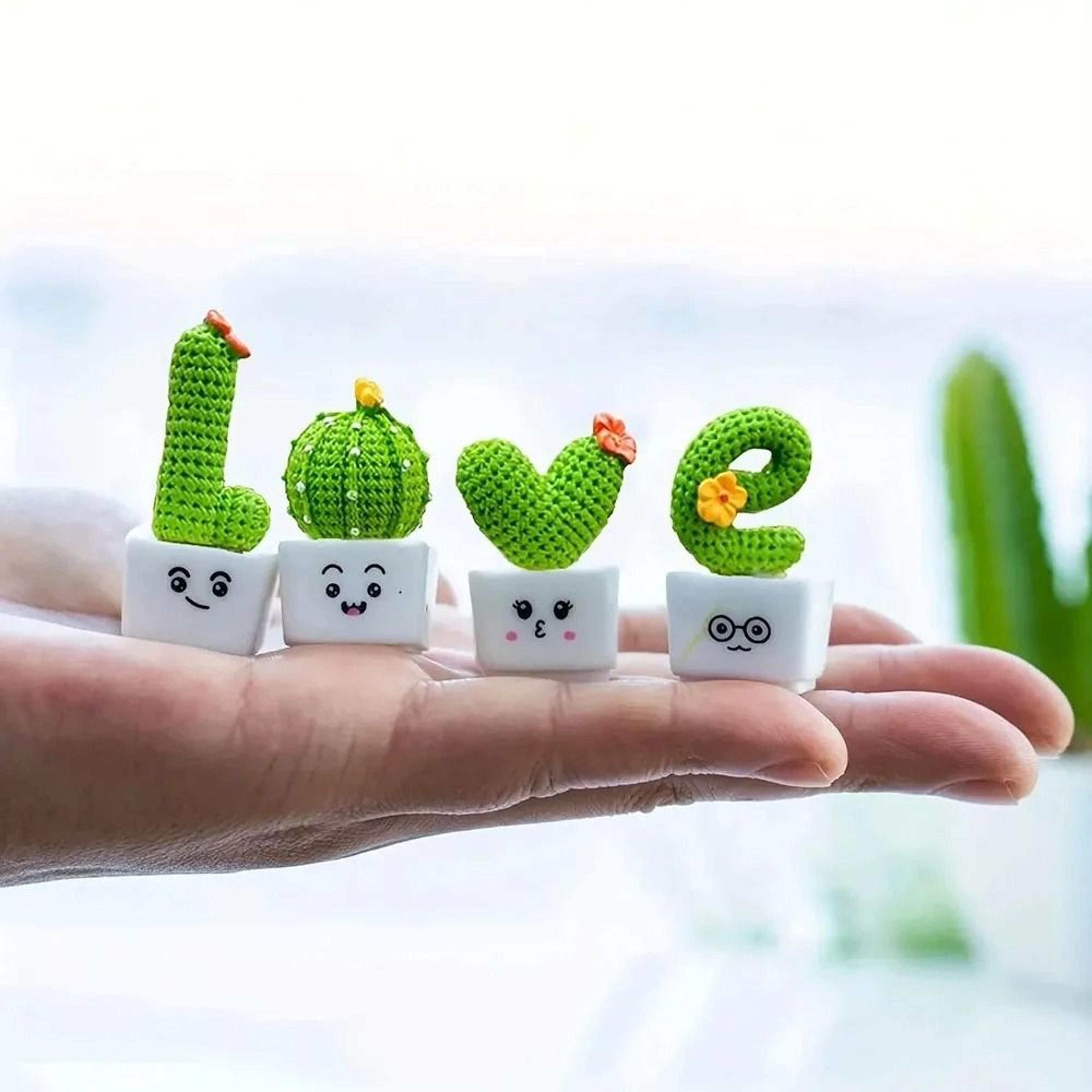 desert-mini 4pc resin succulent sculpture set