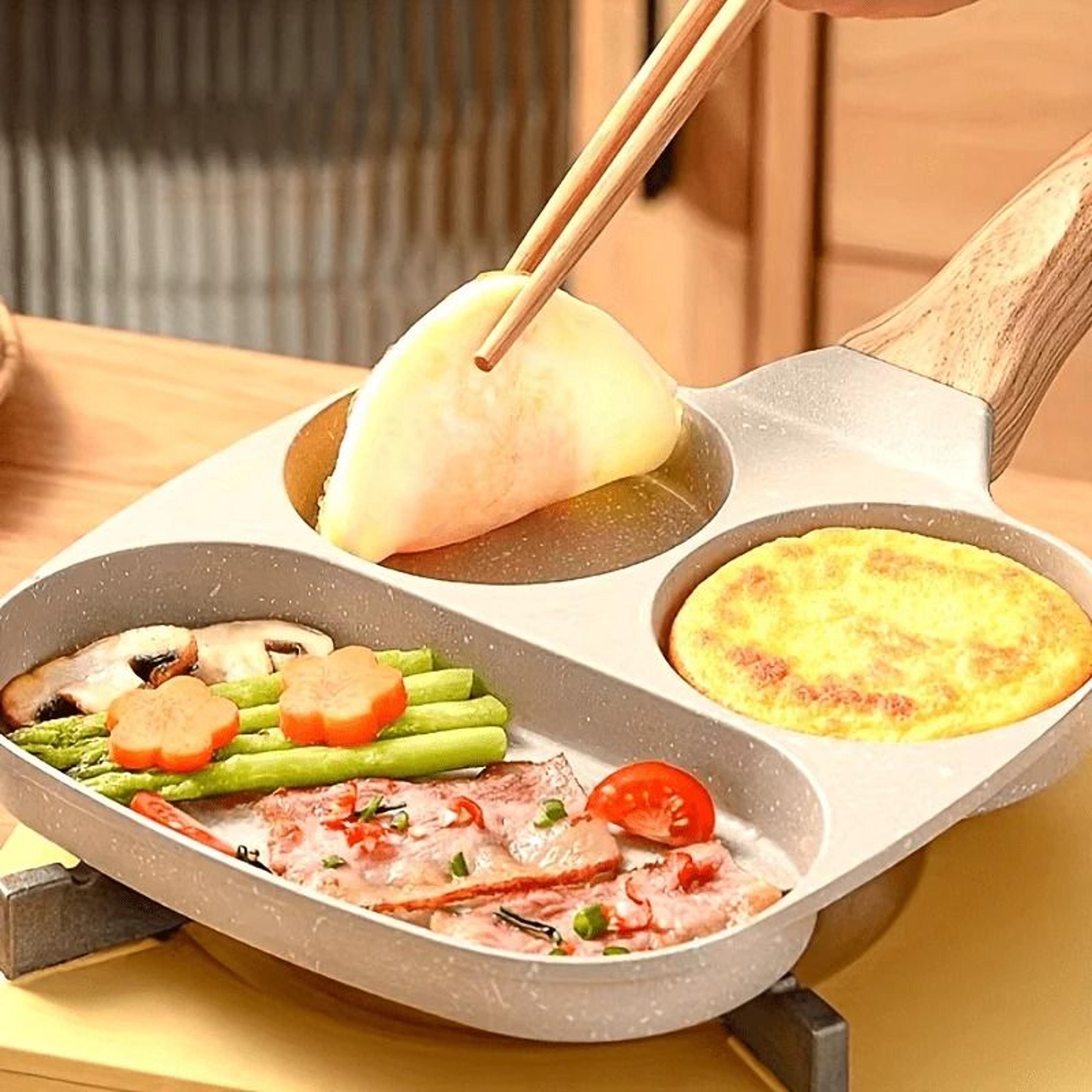 3-compartment non-stick aluminum breakfast skillet