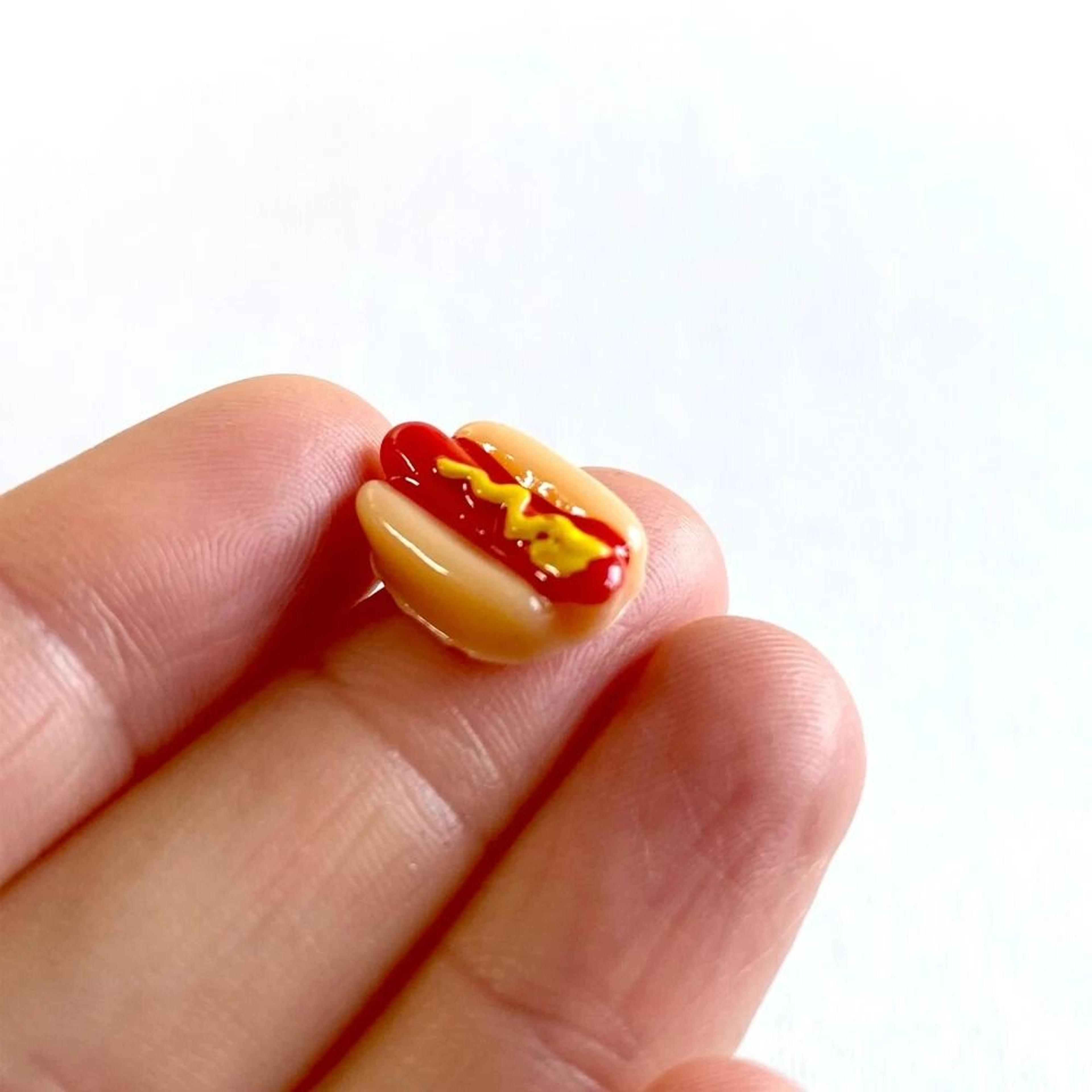 5-piece mini resin hotdog miniatures – kawaii fake food dollhouse ornament & diy micro landscape craft decoration