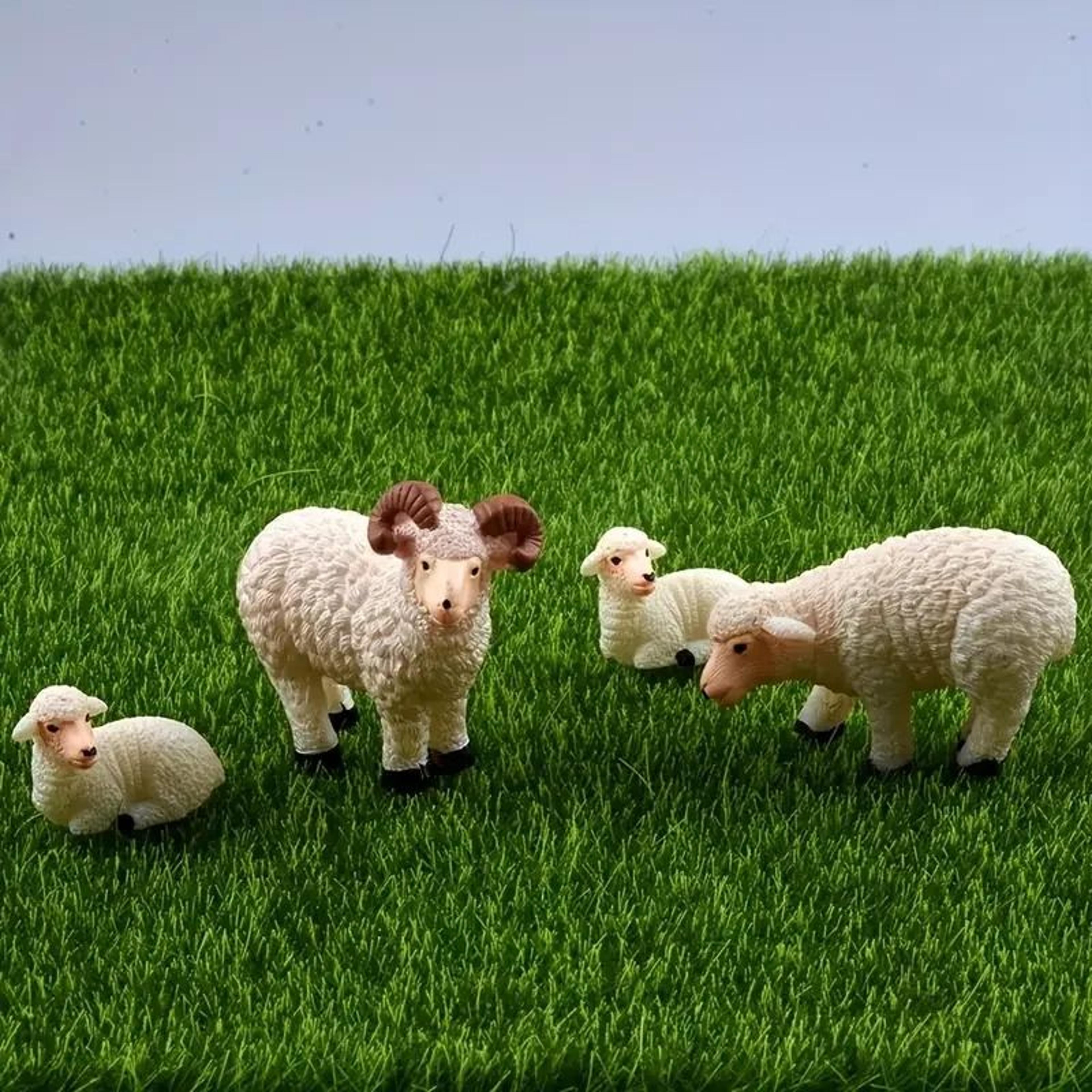 miniature sheep family set – high-definition pastoral botanical sculpture