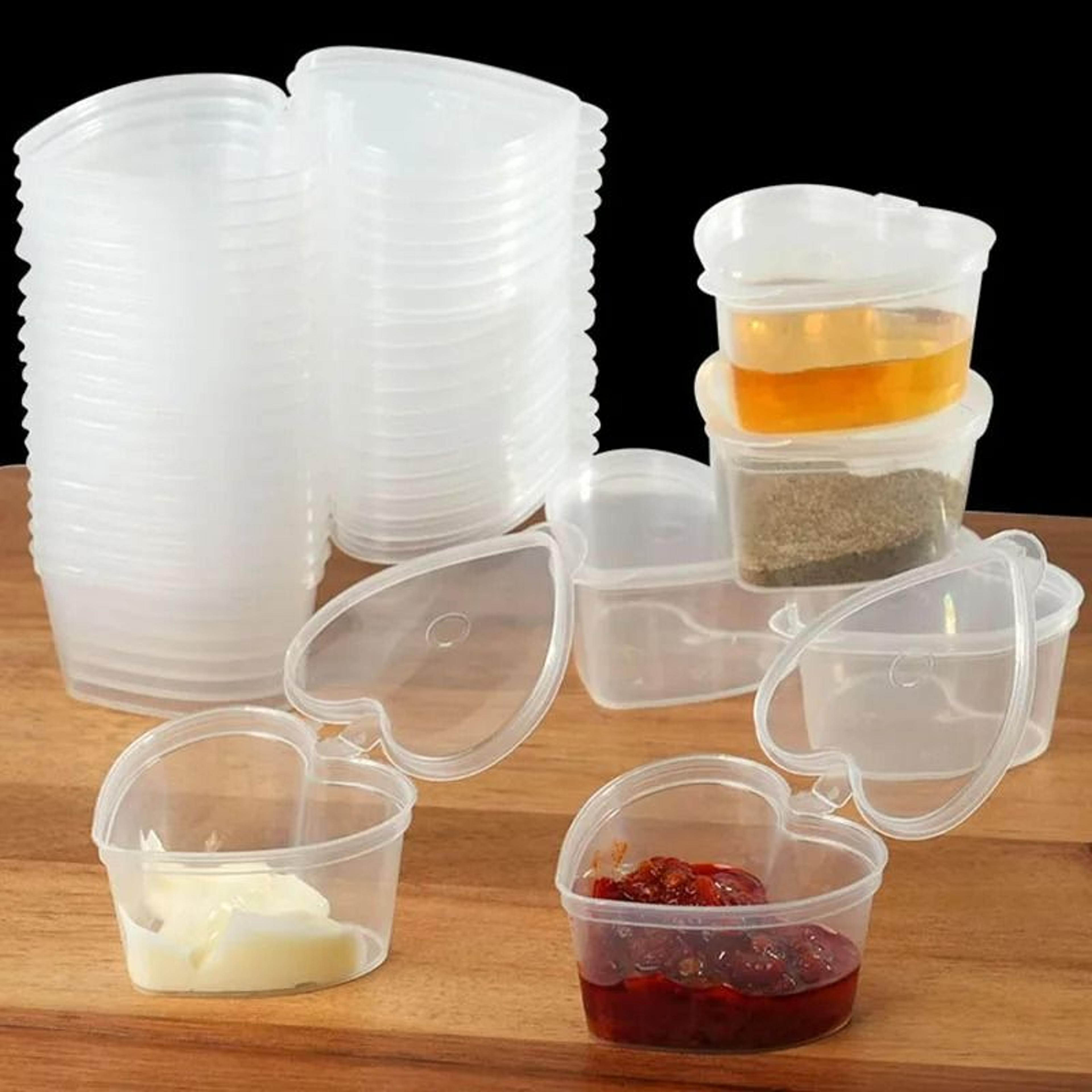 50-piece heart-shaped disposable plastic sauce cups with lids