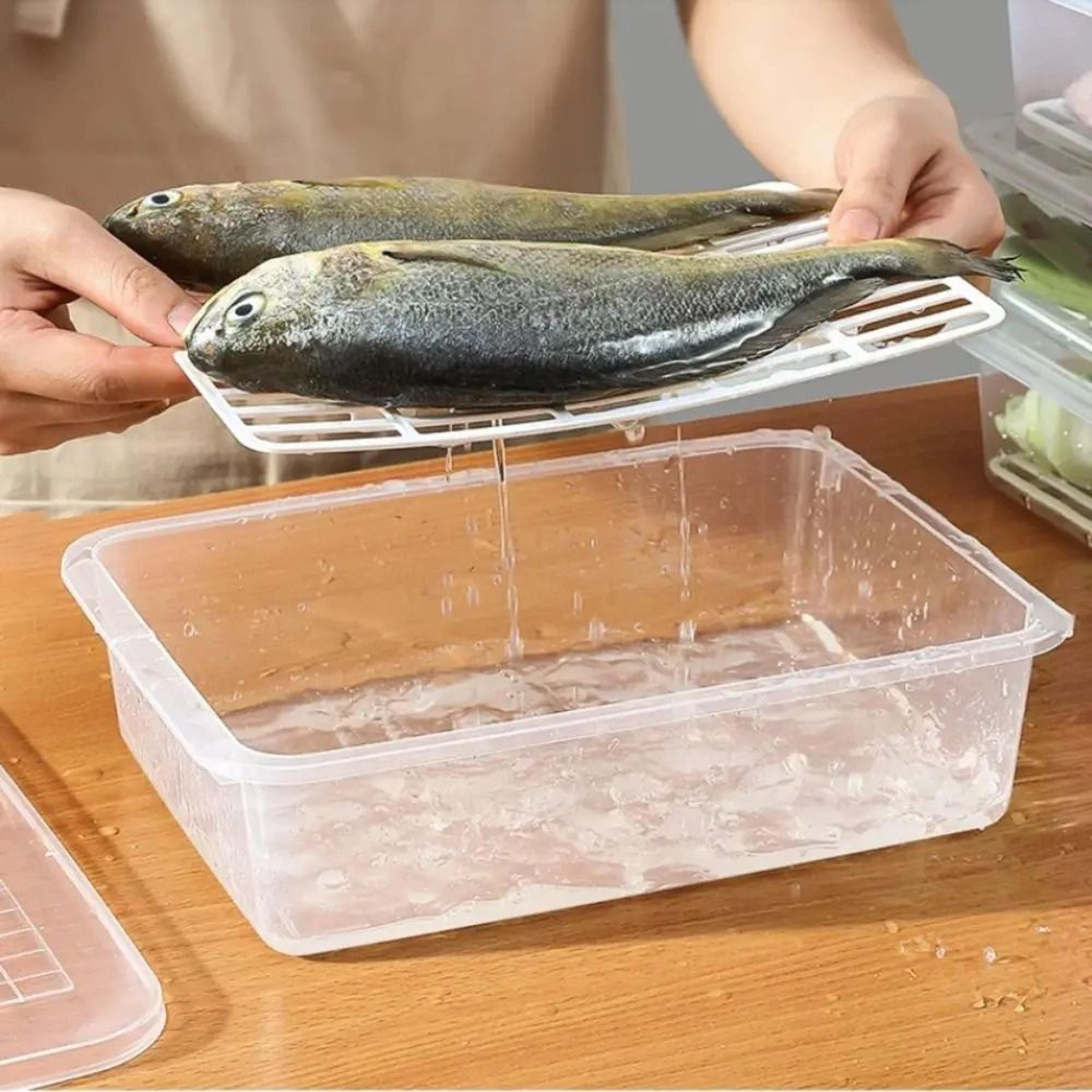 transparent refrigerator food storage box with removable drain tray