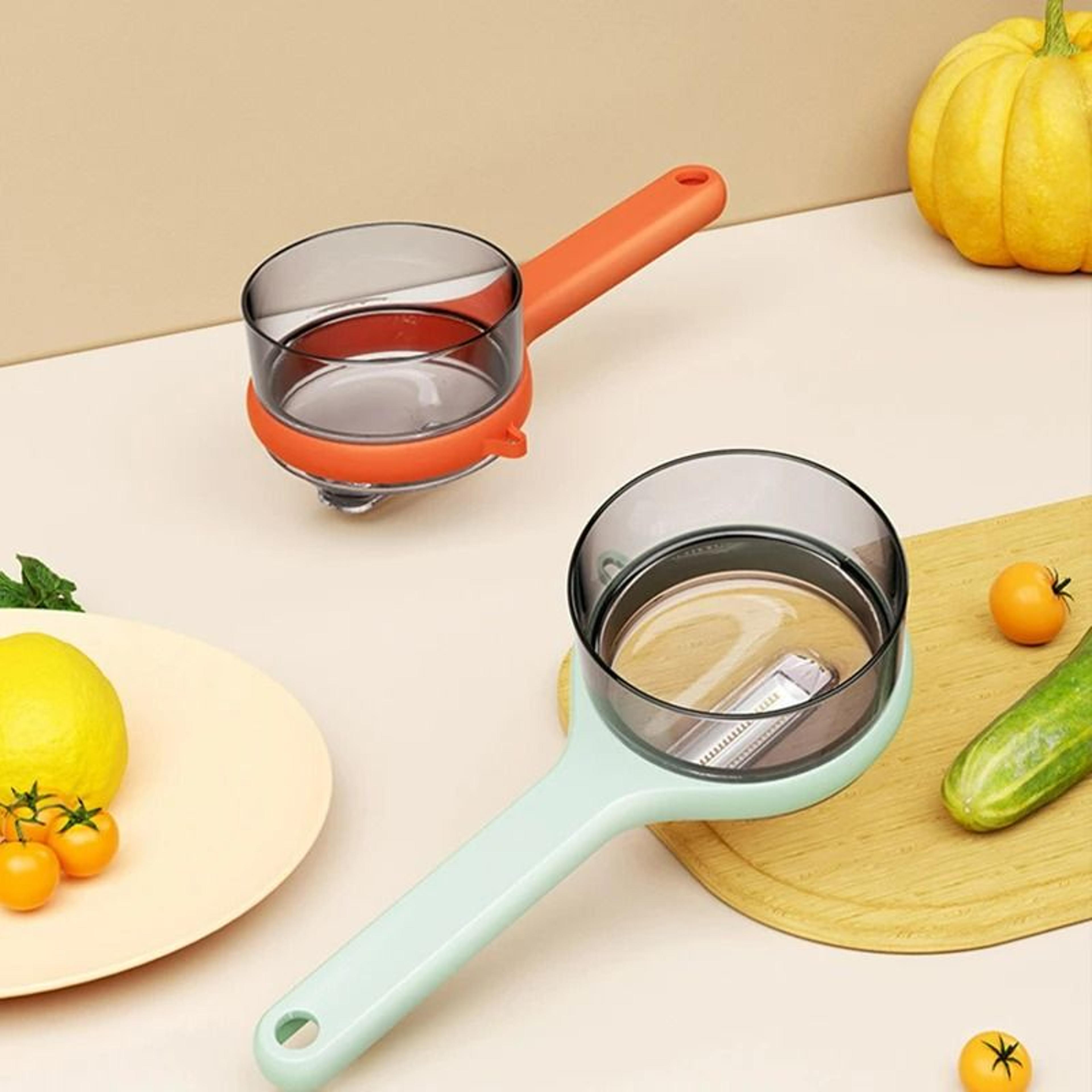 splash-prevention fruit peeler with storage bucket
