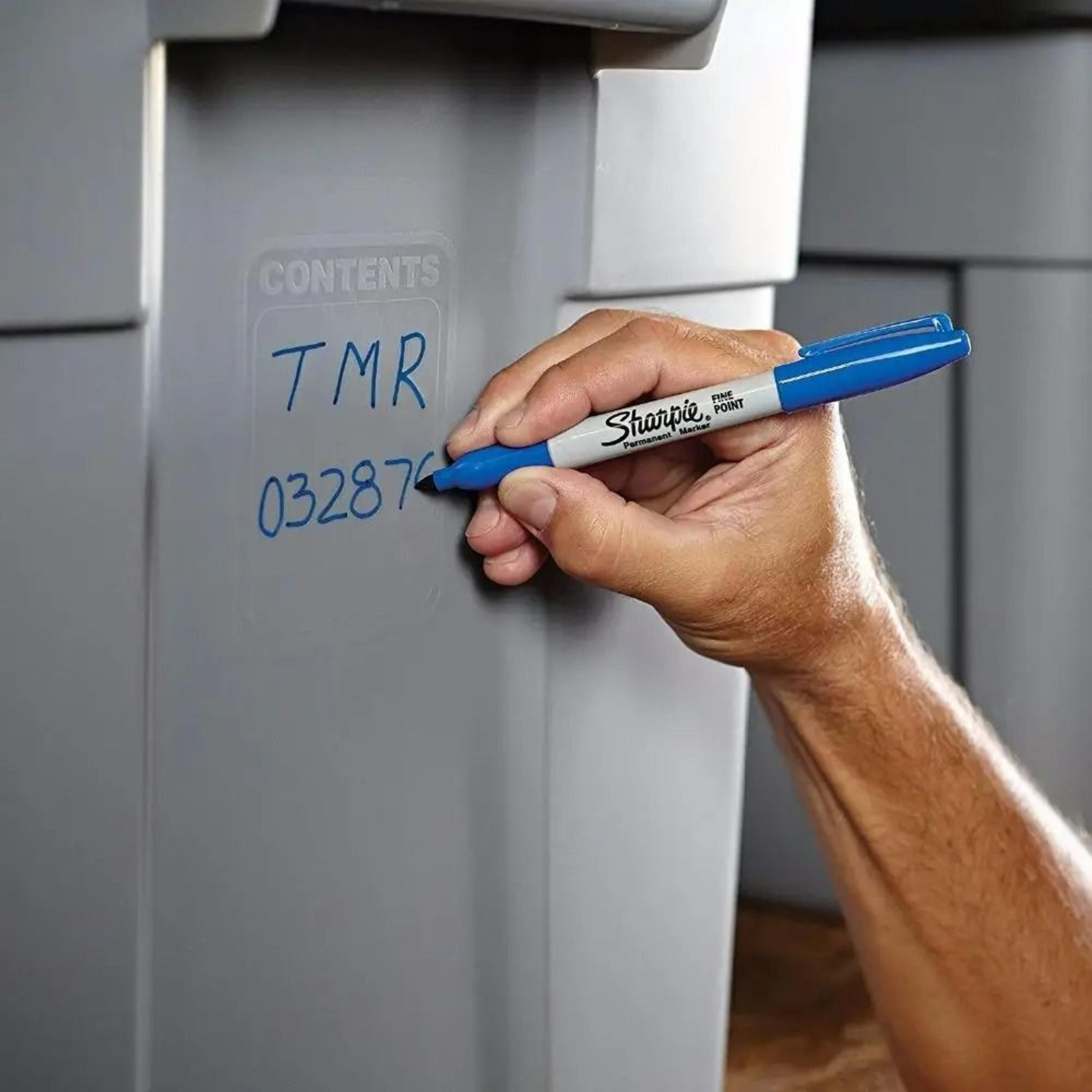 ultra-resilient fine point permanent marker