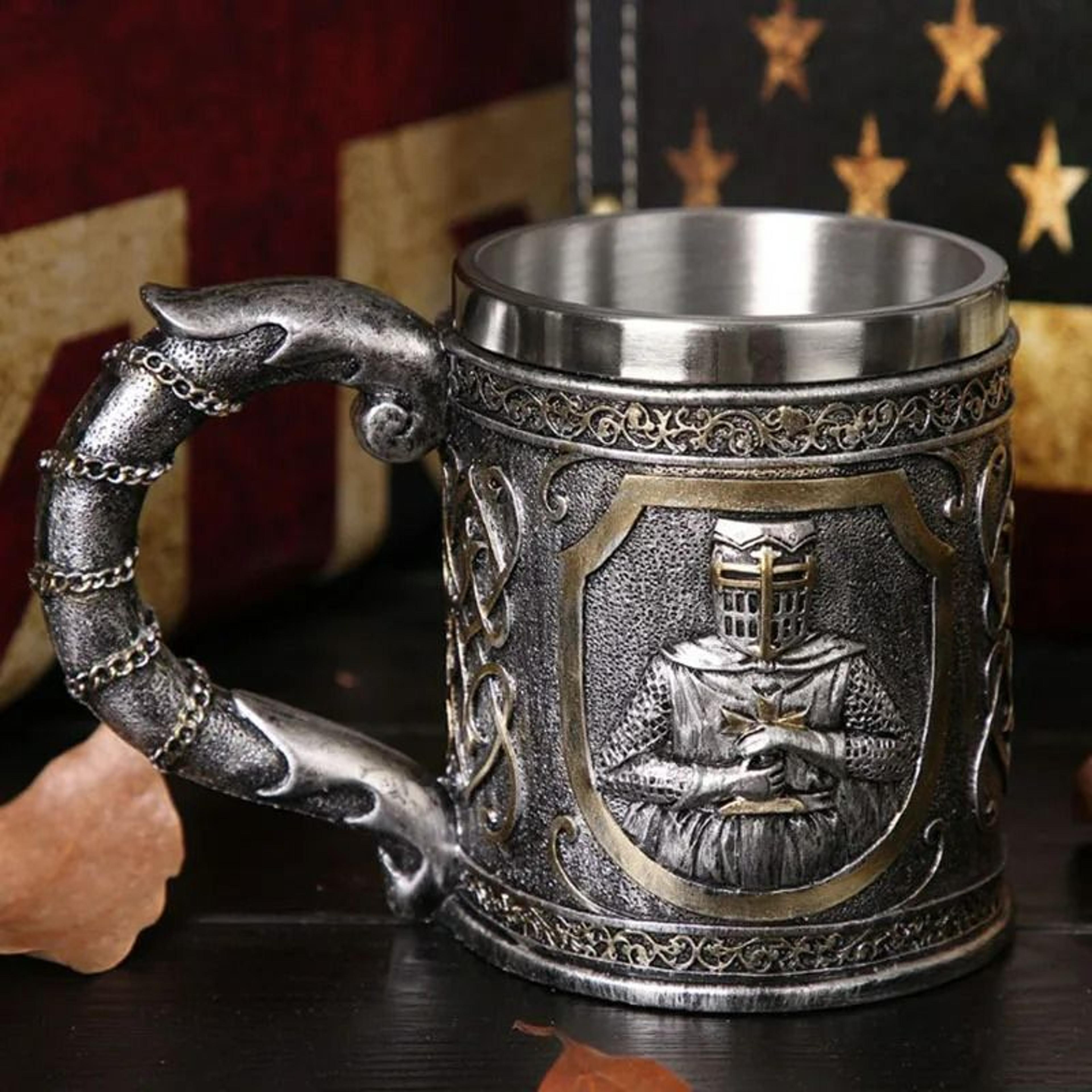 ironthrone retro stainless steel skull beer mug