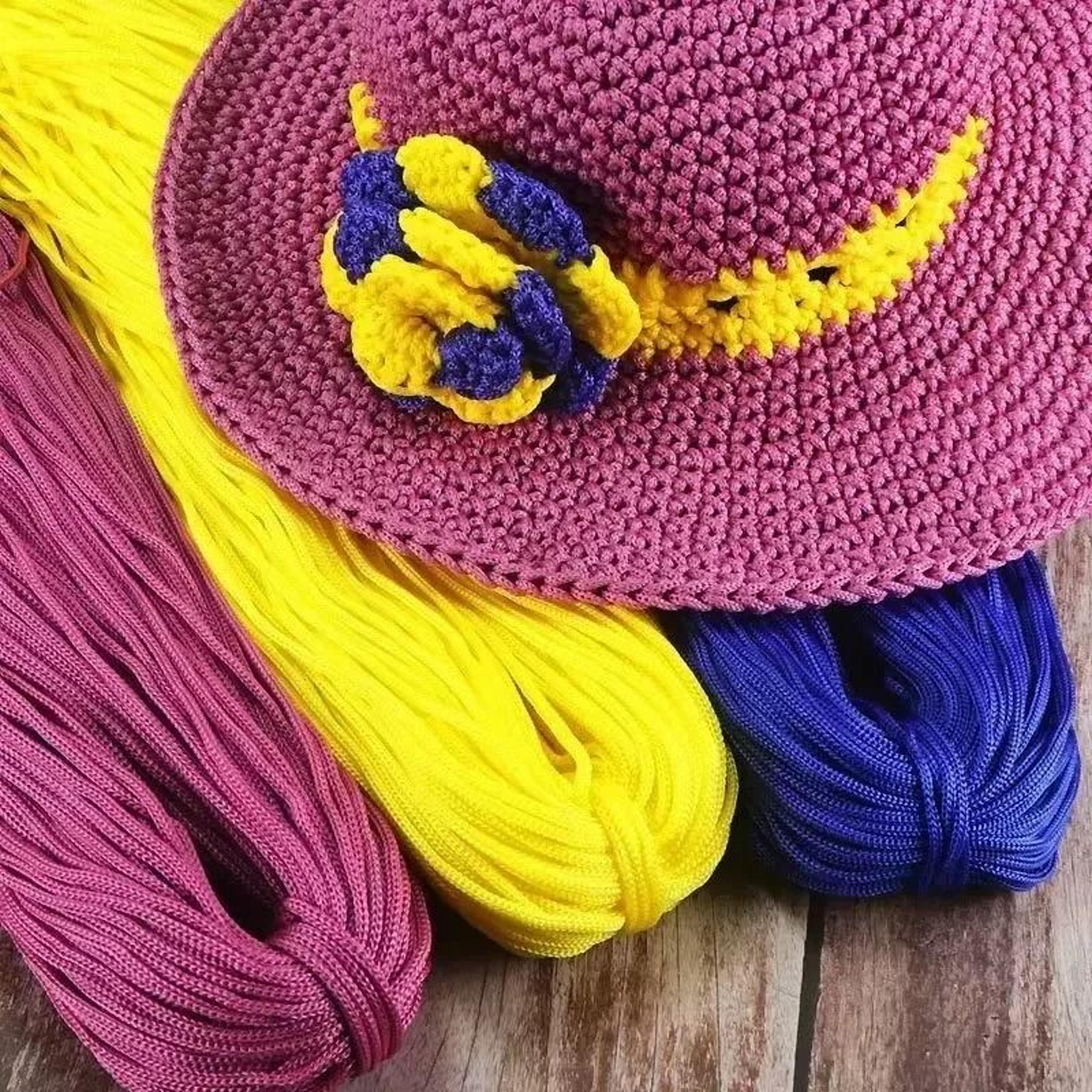 218-yard 3mm nylon cord crochet & macrame thread