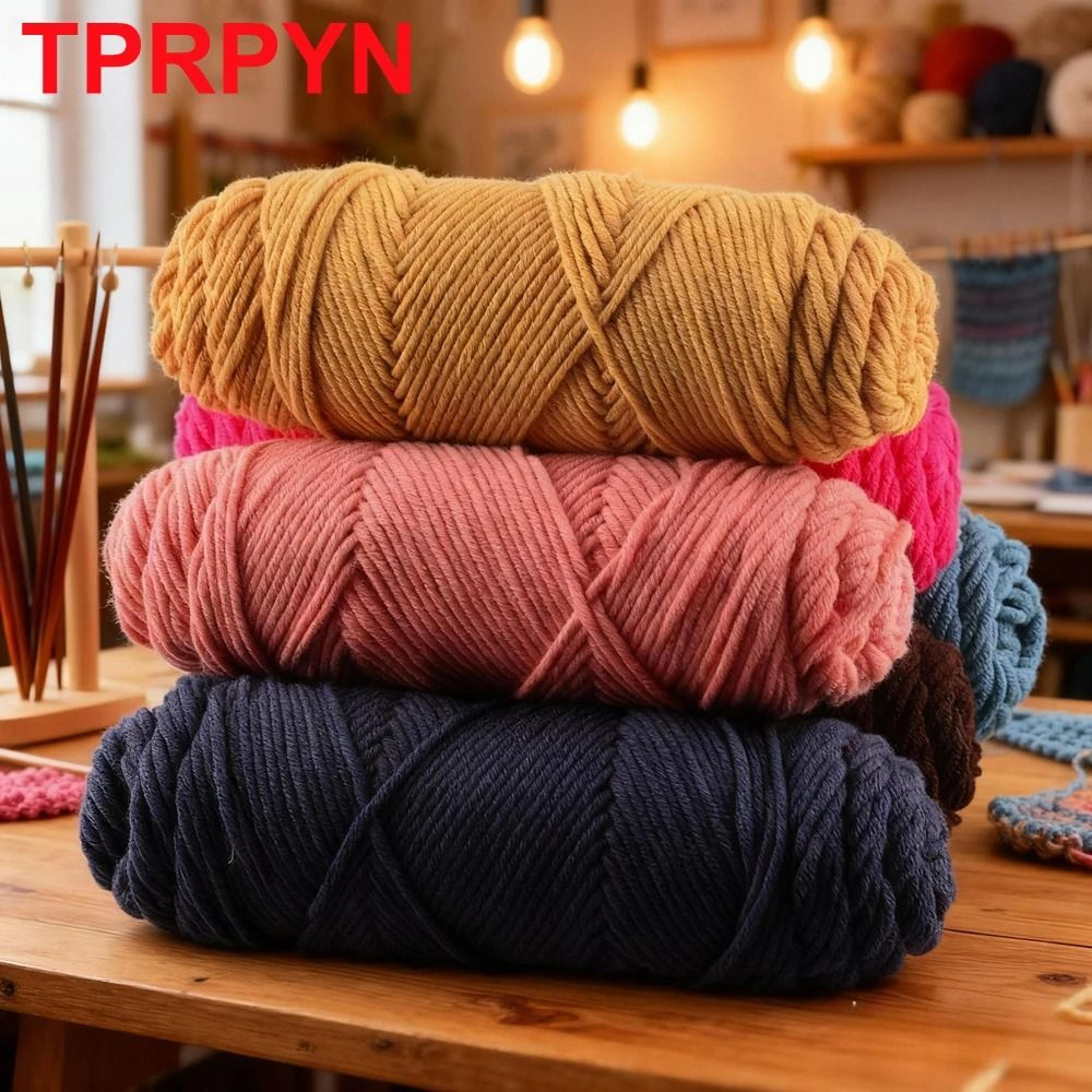 0.22 lb 8-ply acrylic hand-knitting & crochet yarn
