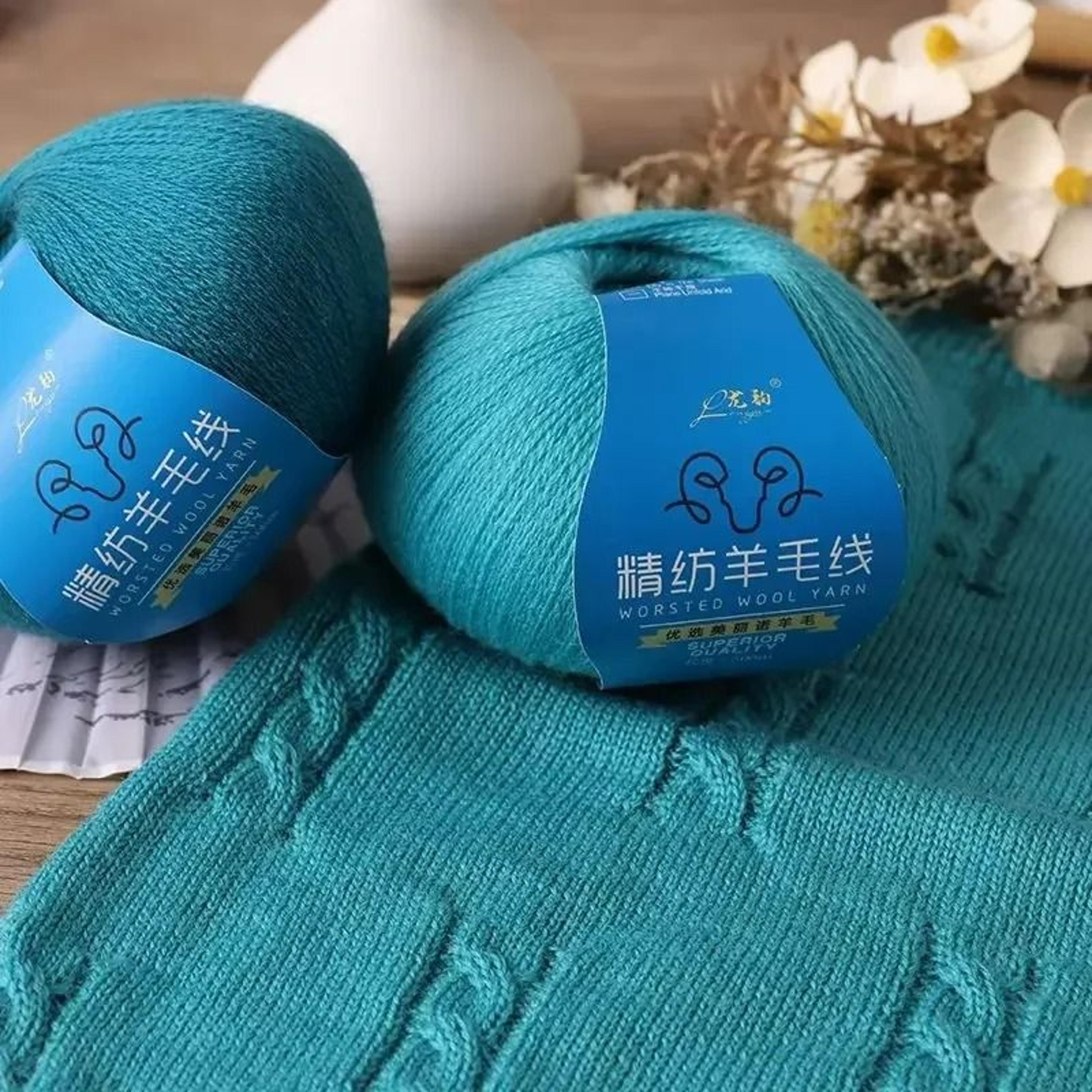 0.11 lb 100% soft merino wool hand-knitting yarn