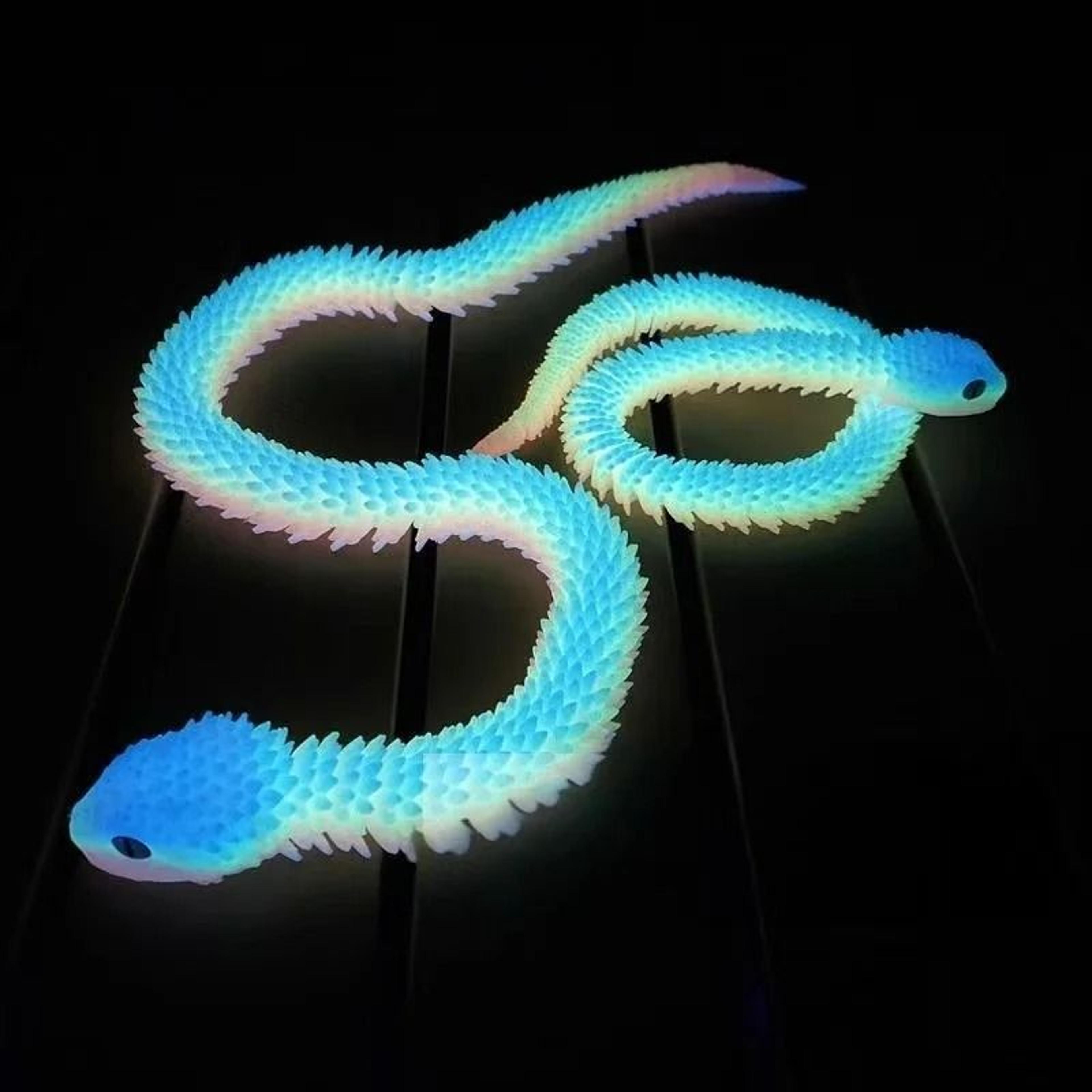 articulated 3d cobra & snake egg statue set