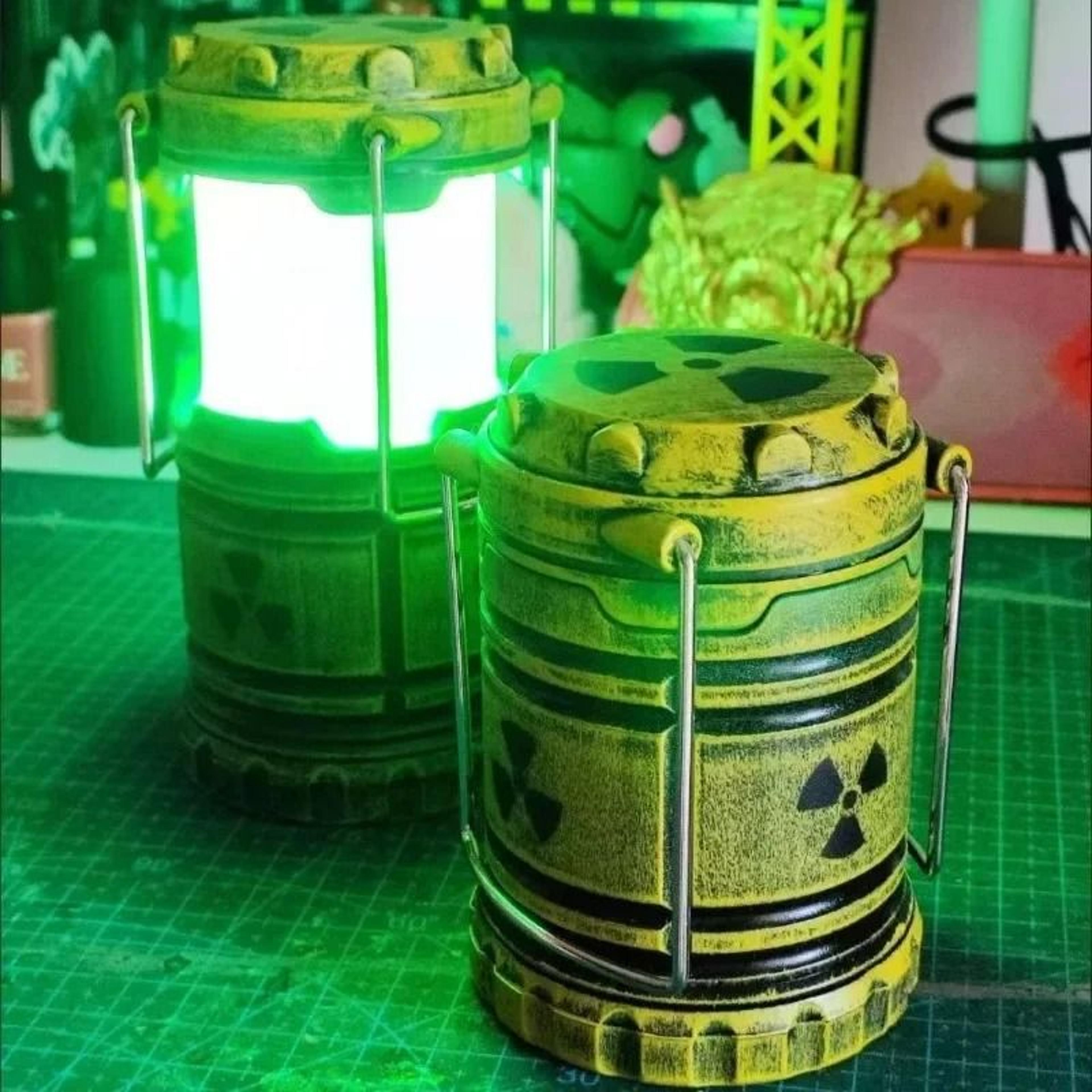 mini handheld nuclear reactor lantern toy