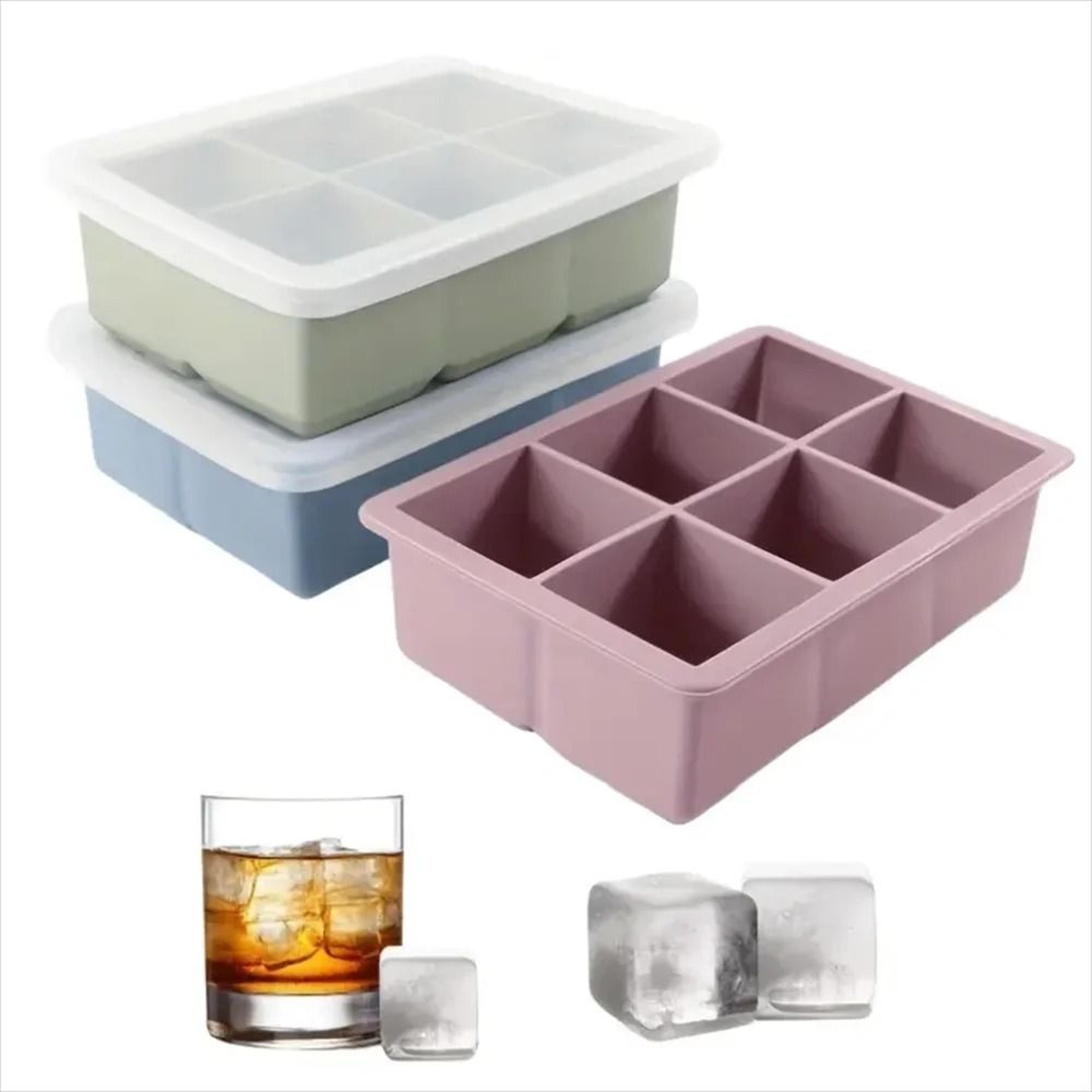 non-stick silicone ice cube tray with spill-proof lid