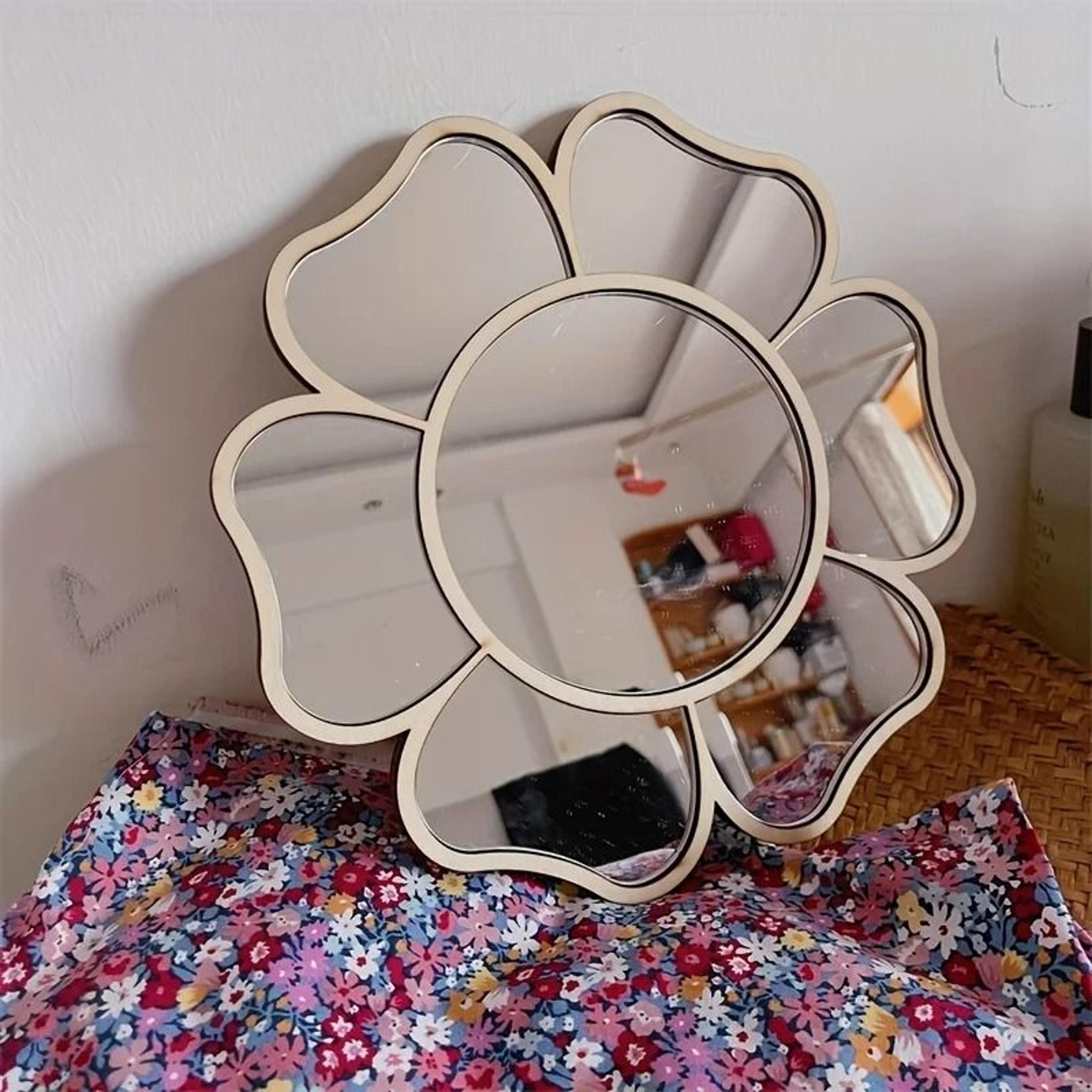 nordic style small daisy decorative wall mirror