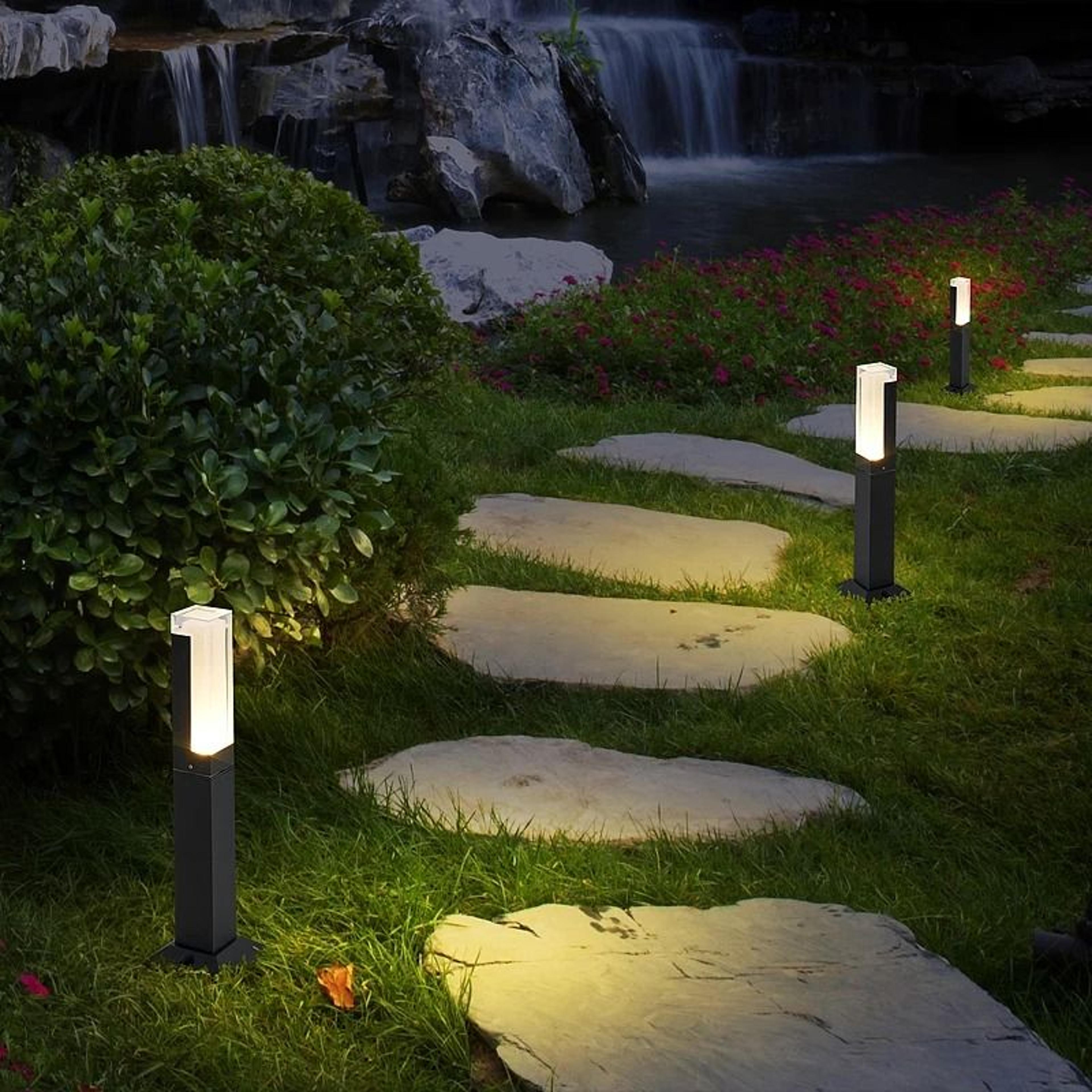 modern minimalist aluminum outdoor led lawn & landscape light