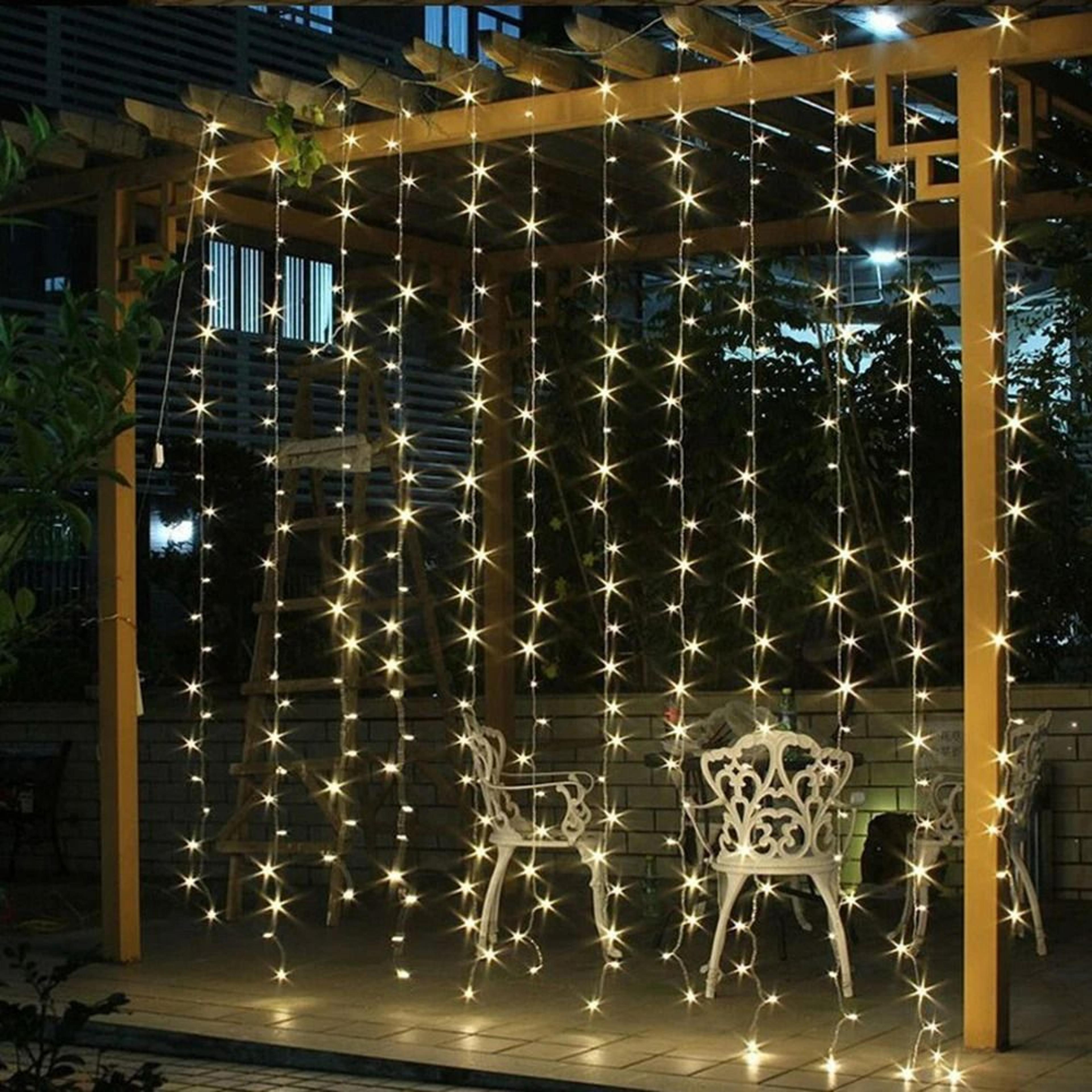 glacier cascade battery-powered hanging icicle led curtain lights