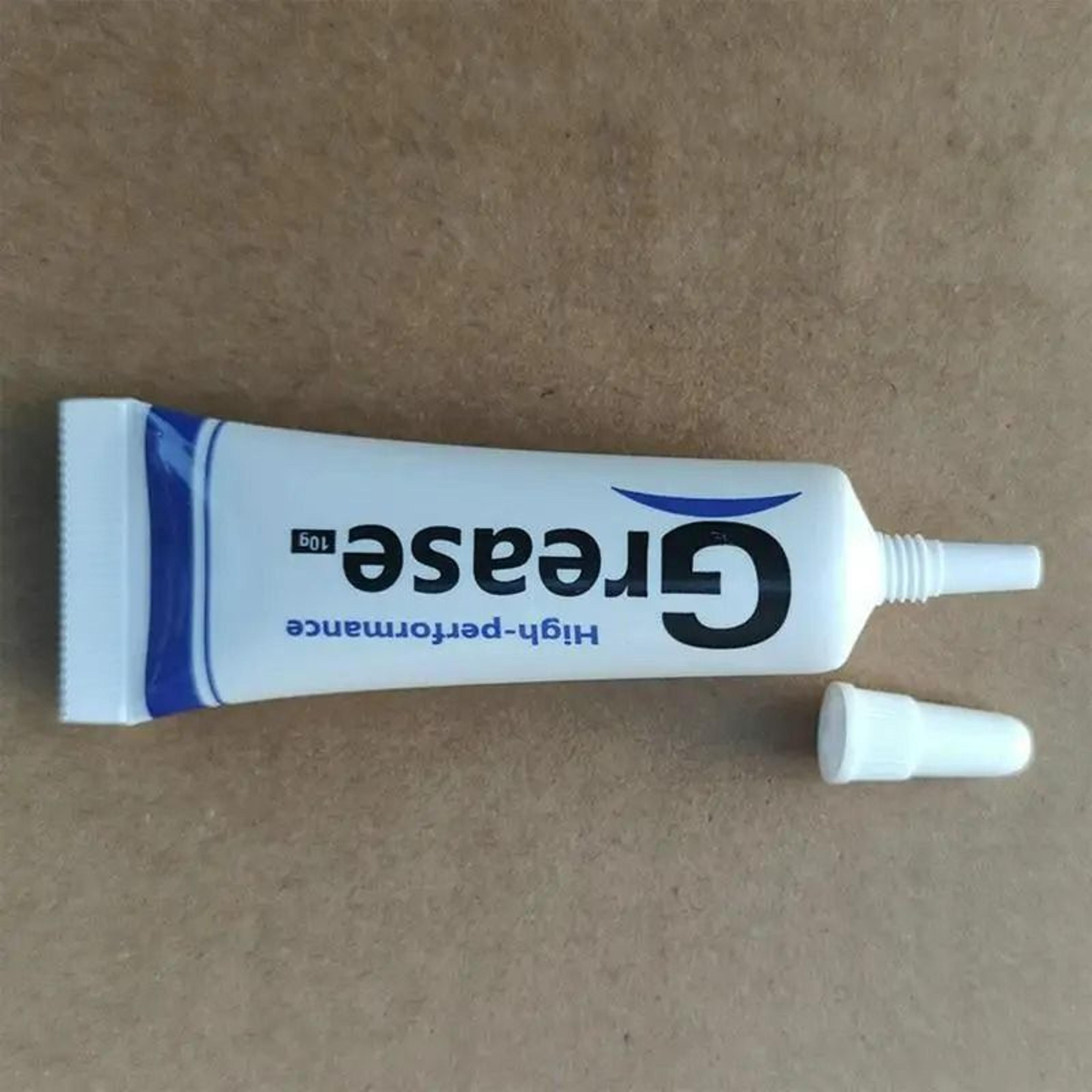 quick-dry waterproof zipper and gear lubricant stick