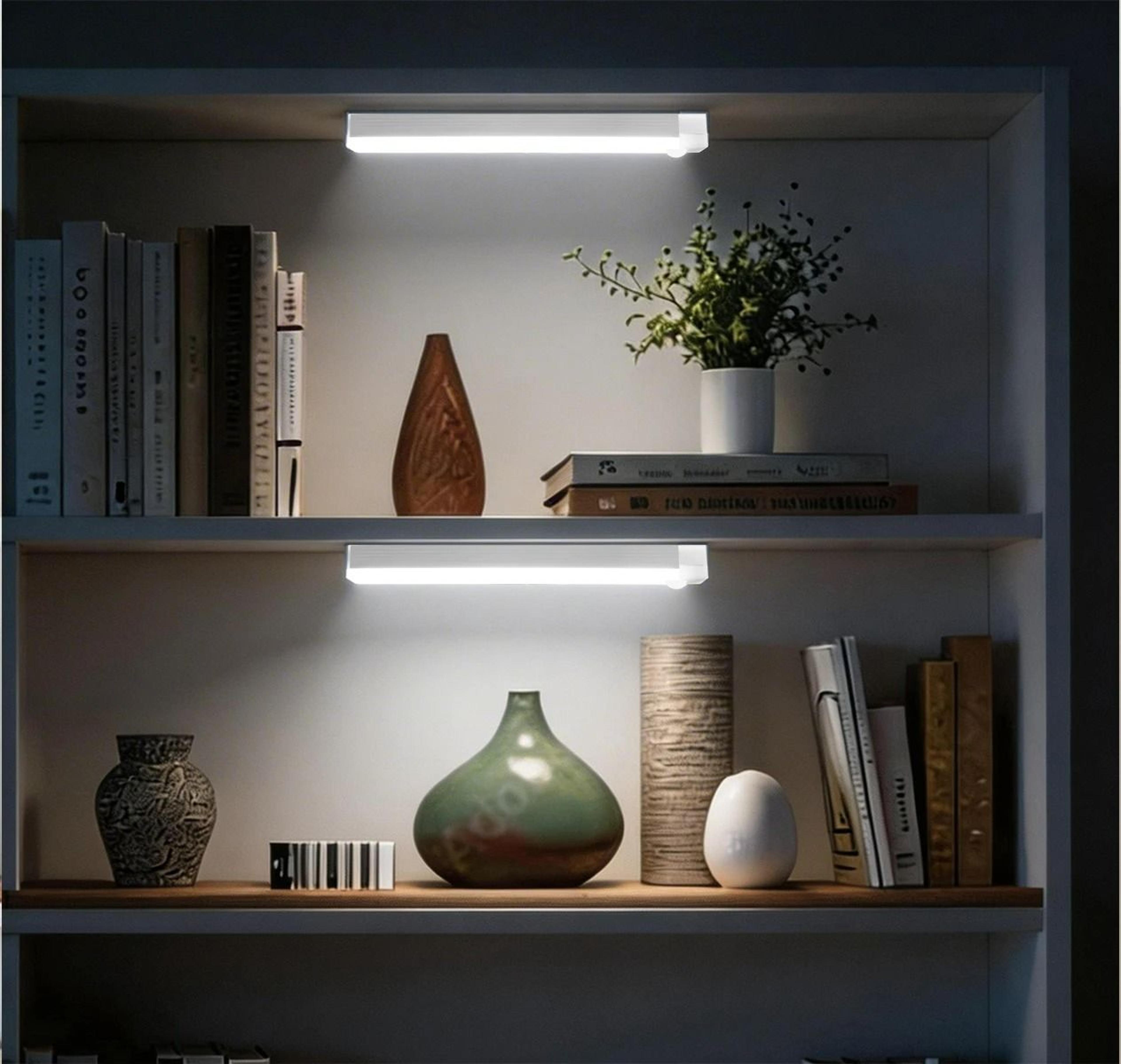 energy efficient wireless auto-sensing motion sensor led night light