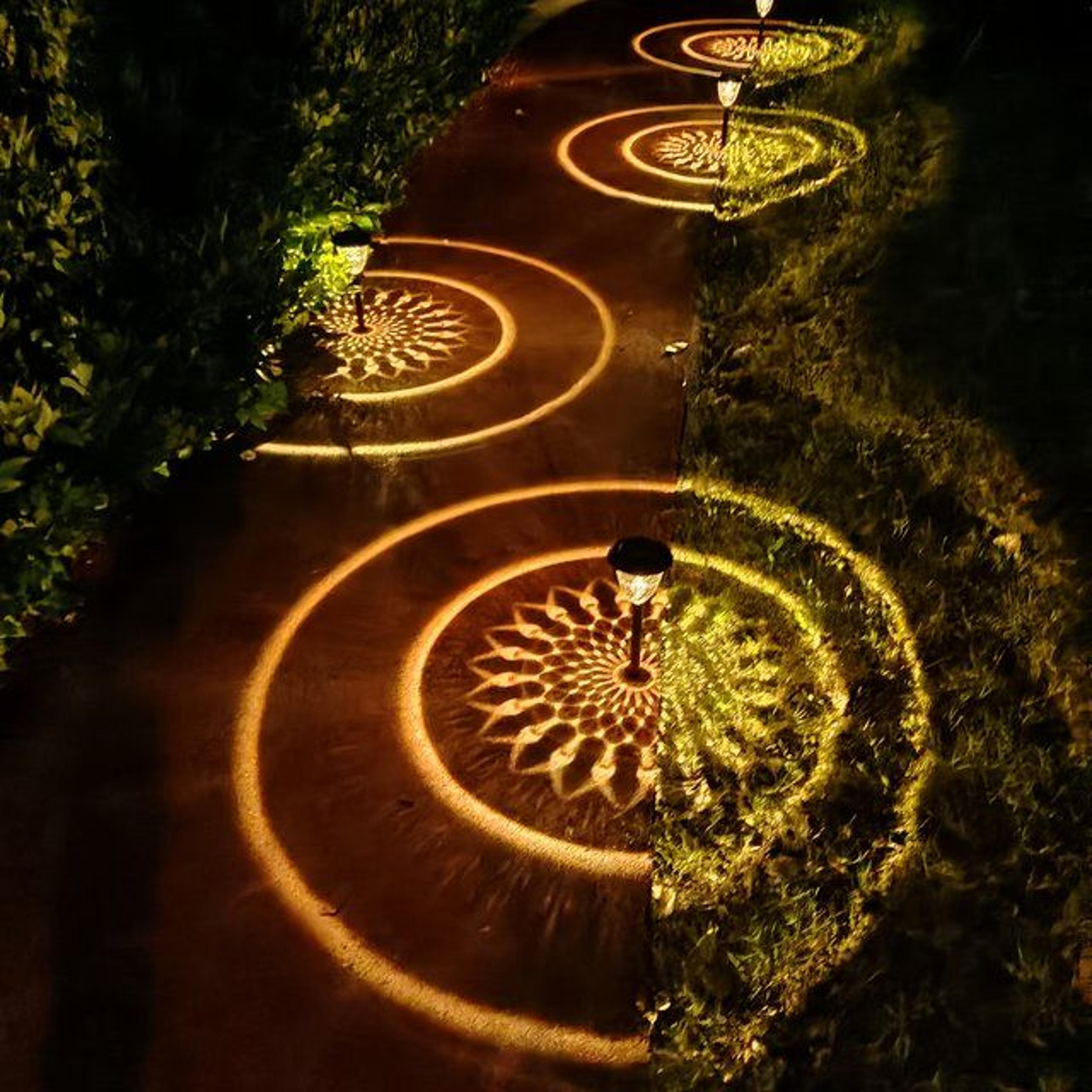decorative solar powered pathway light – waterproof led garden lamp with circle shadow effect
