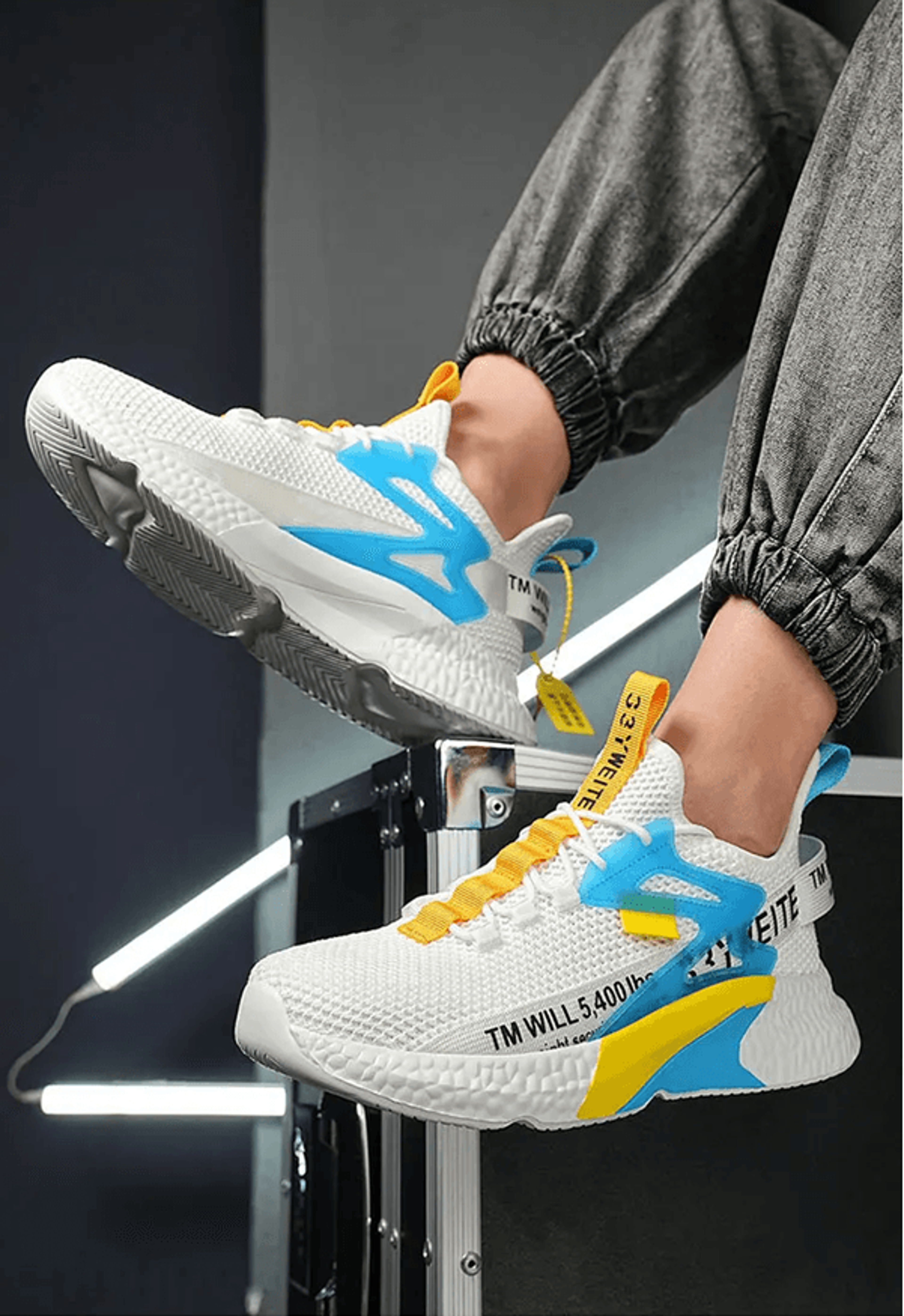 airflex lightweight mens running shoes with breathable mesh