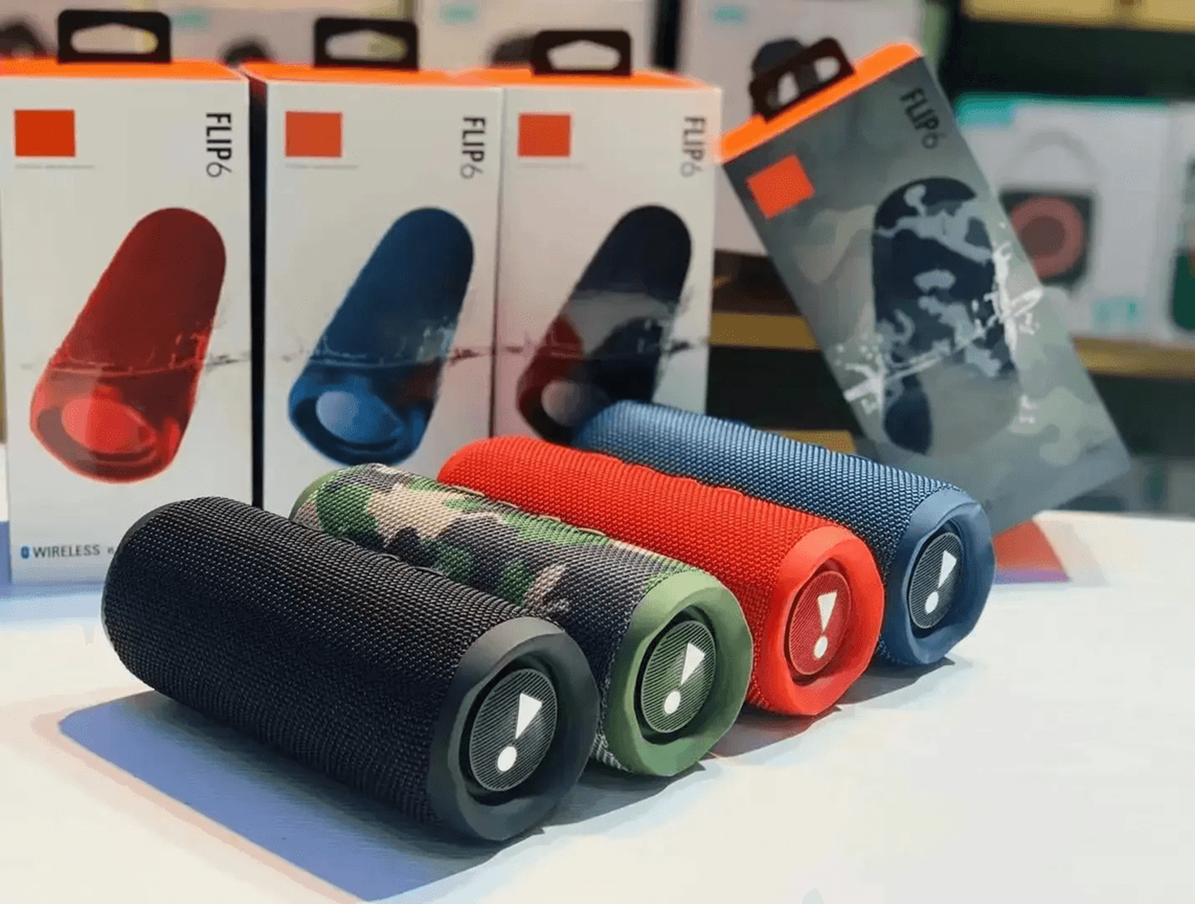 portable bluetooth speaker with deep bass subwoofer and tws dual speaker function