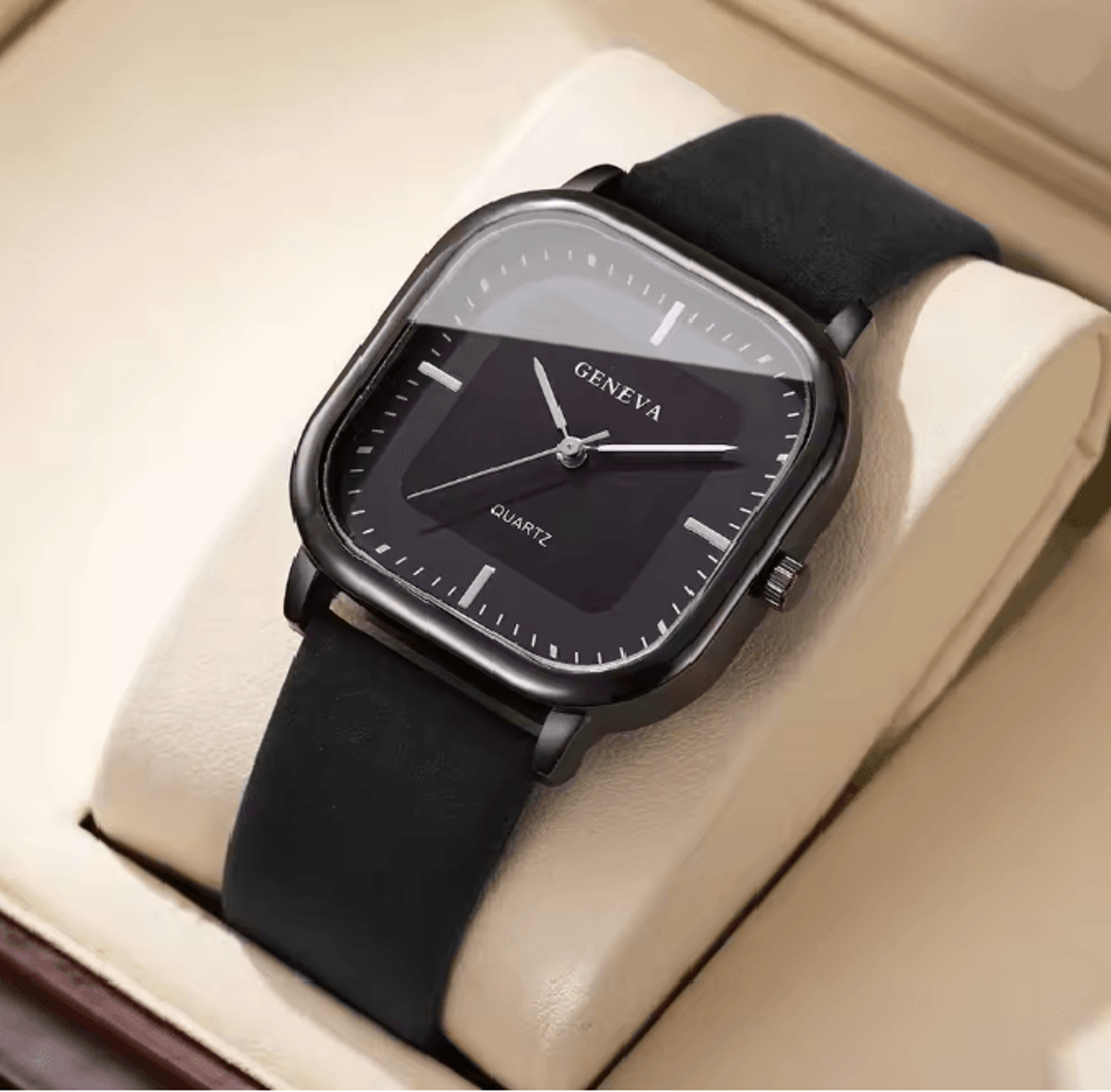 Square Minimalist Leather Strap Quartz Watch for Men