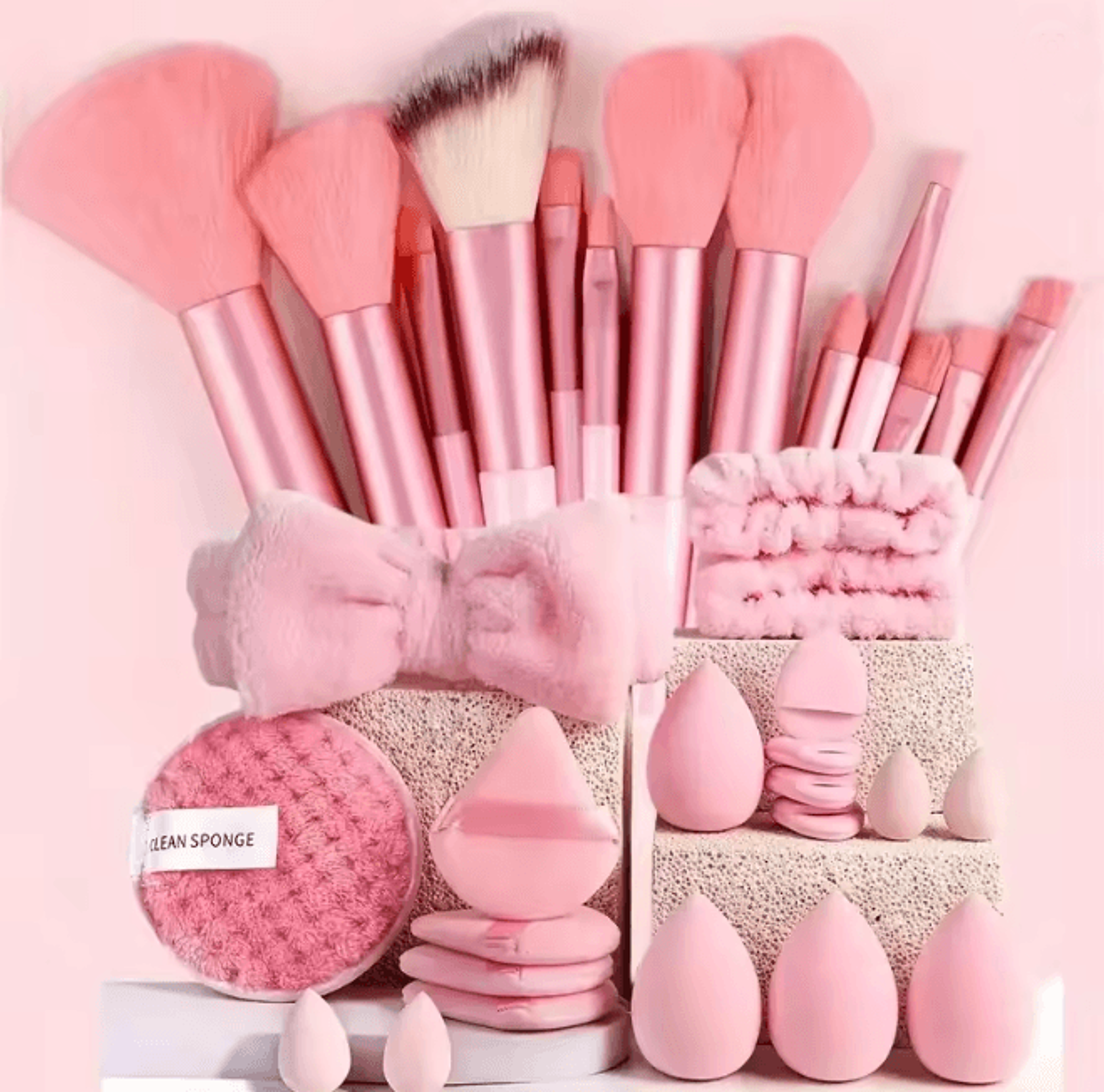 Professional Makeup Brush Set with Soft Brushes for Beginners