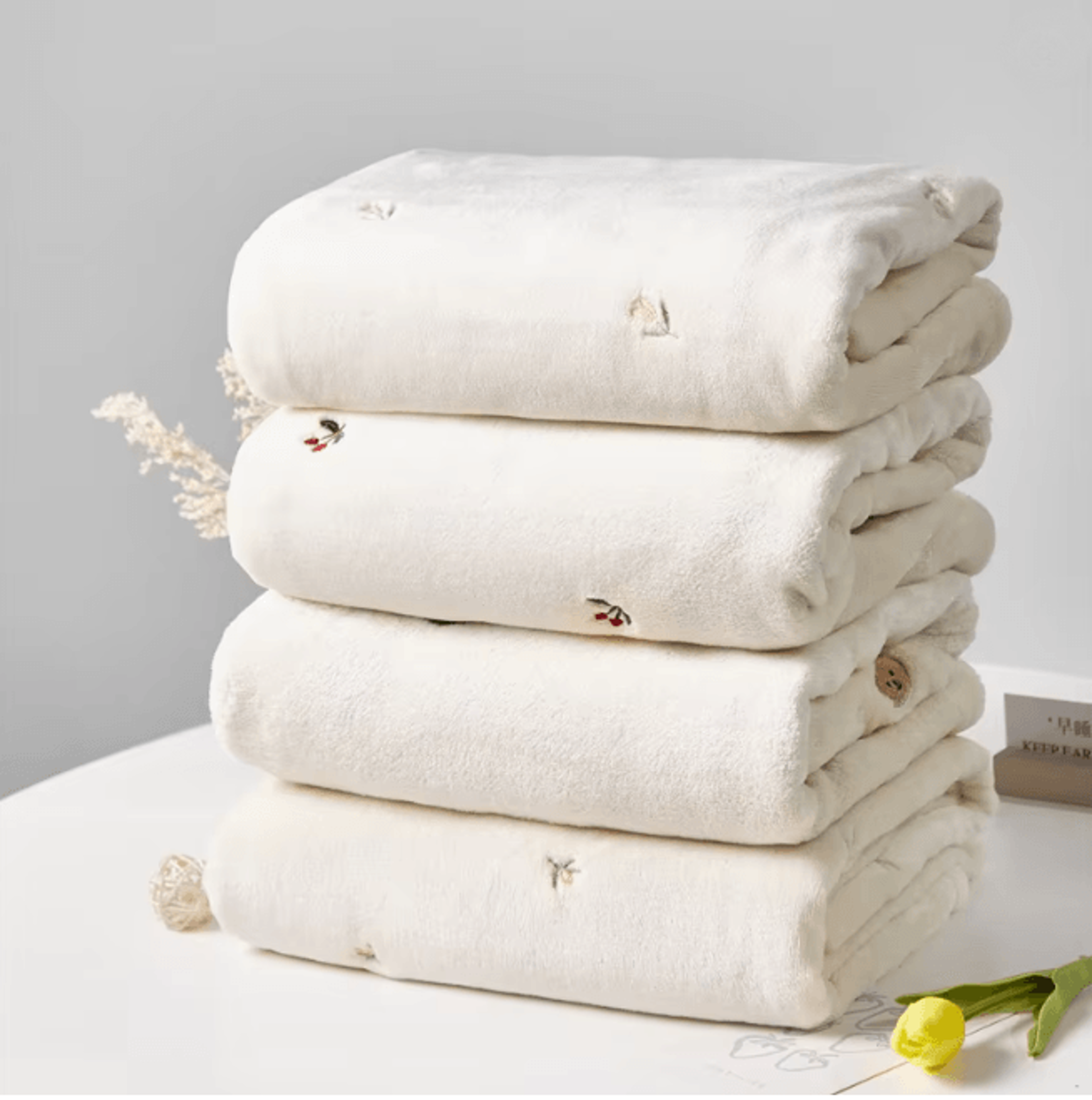 snowhug baby winter blanket fleece newborn swaddle