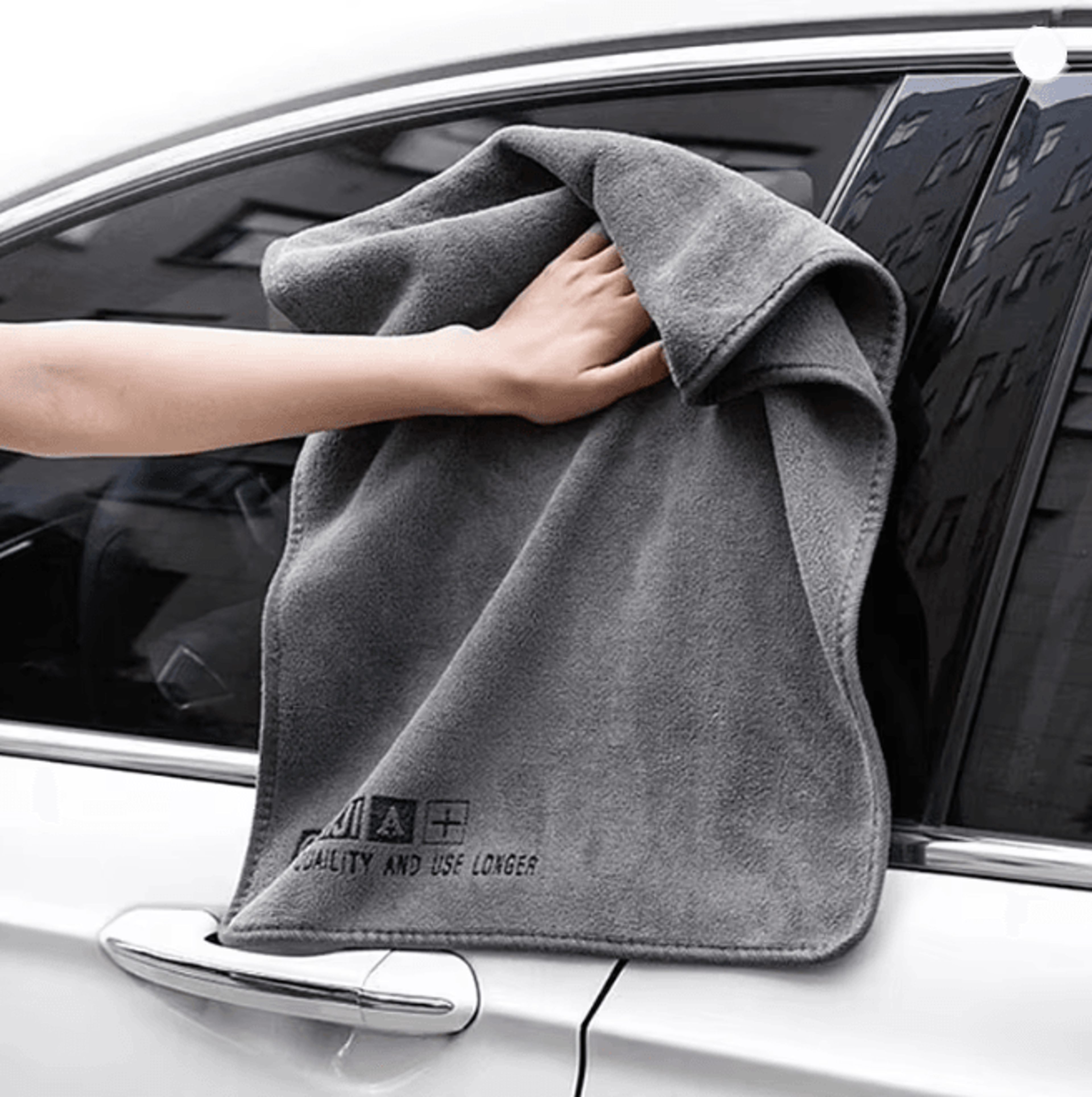 ultrasoft microfiber car drying towel for scratch free car cleaning