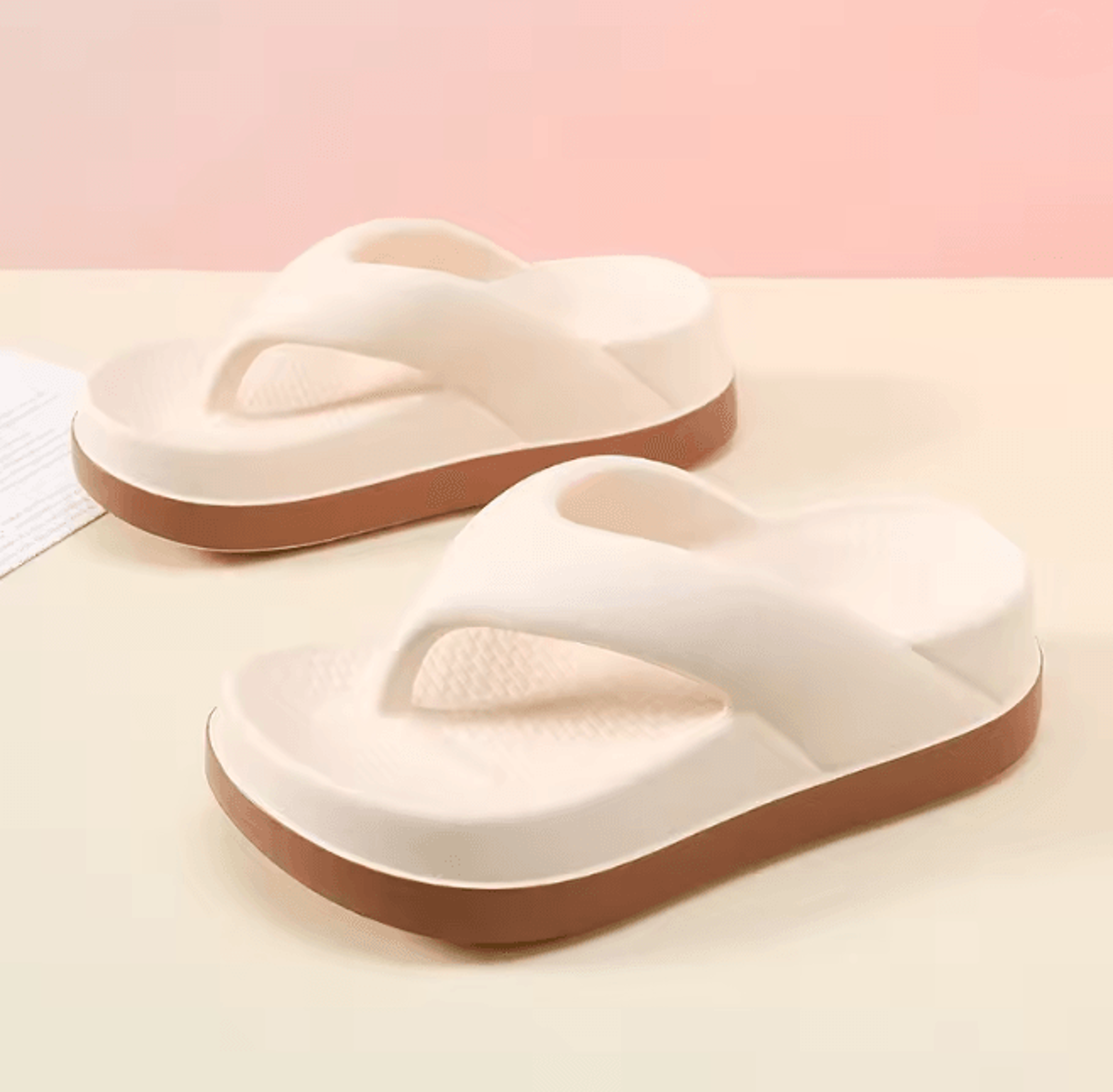 BreezeWalk Women Summer Beach Flip Flops Anti Slip Casual Sandals