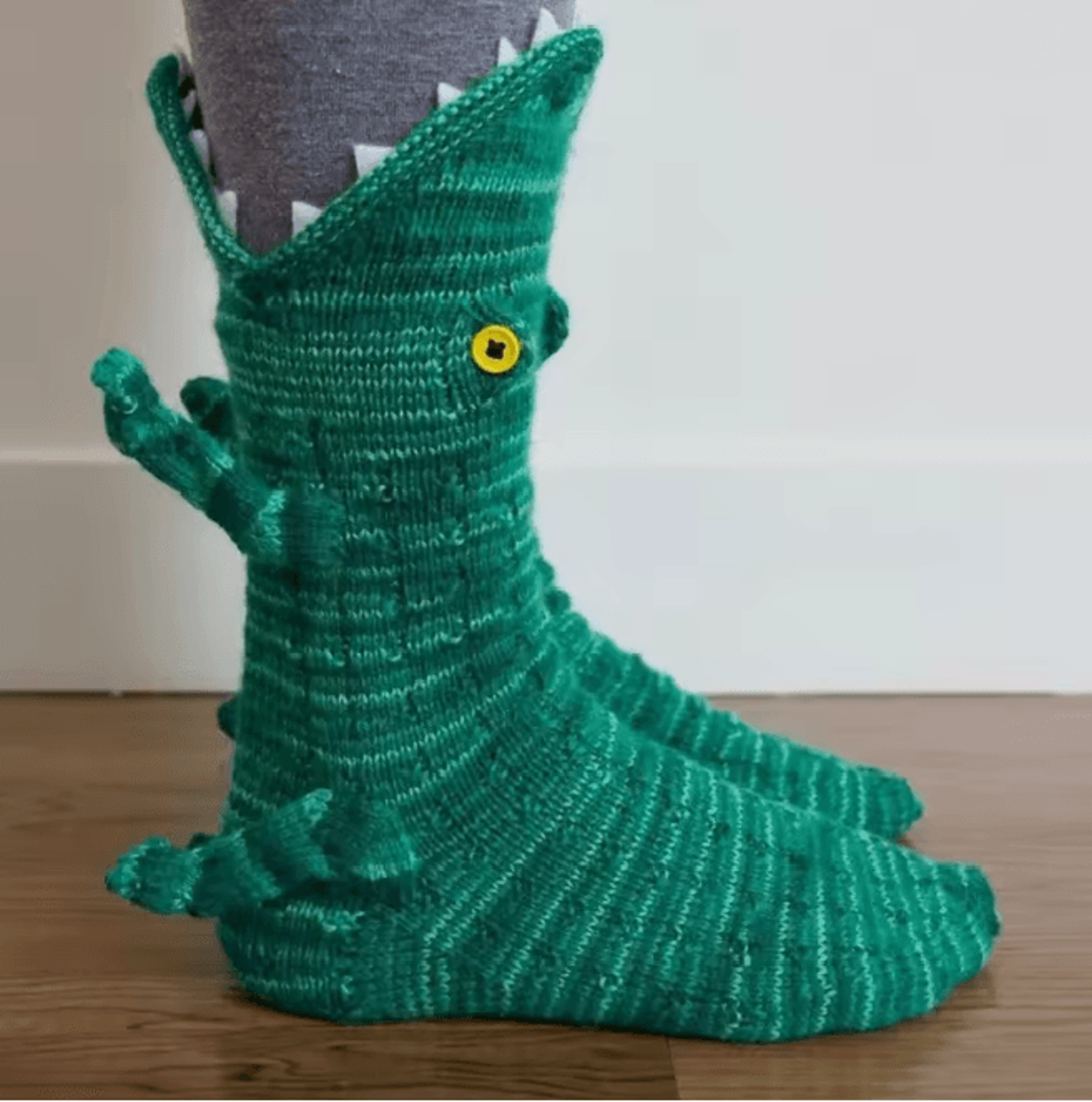 funny crocodile christmas socks knitted animal holiday party socks