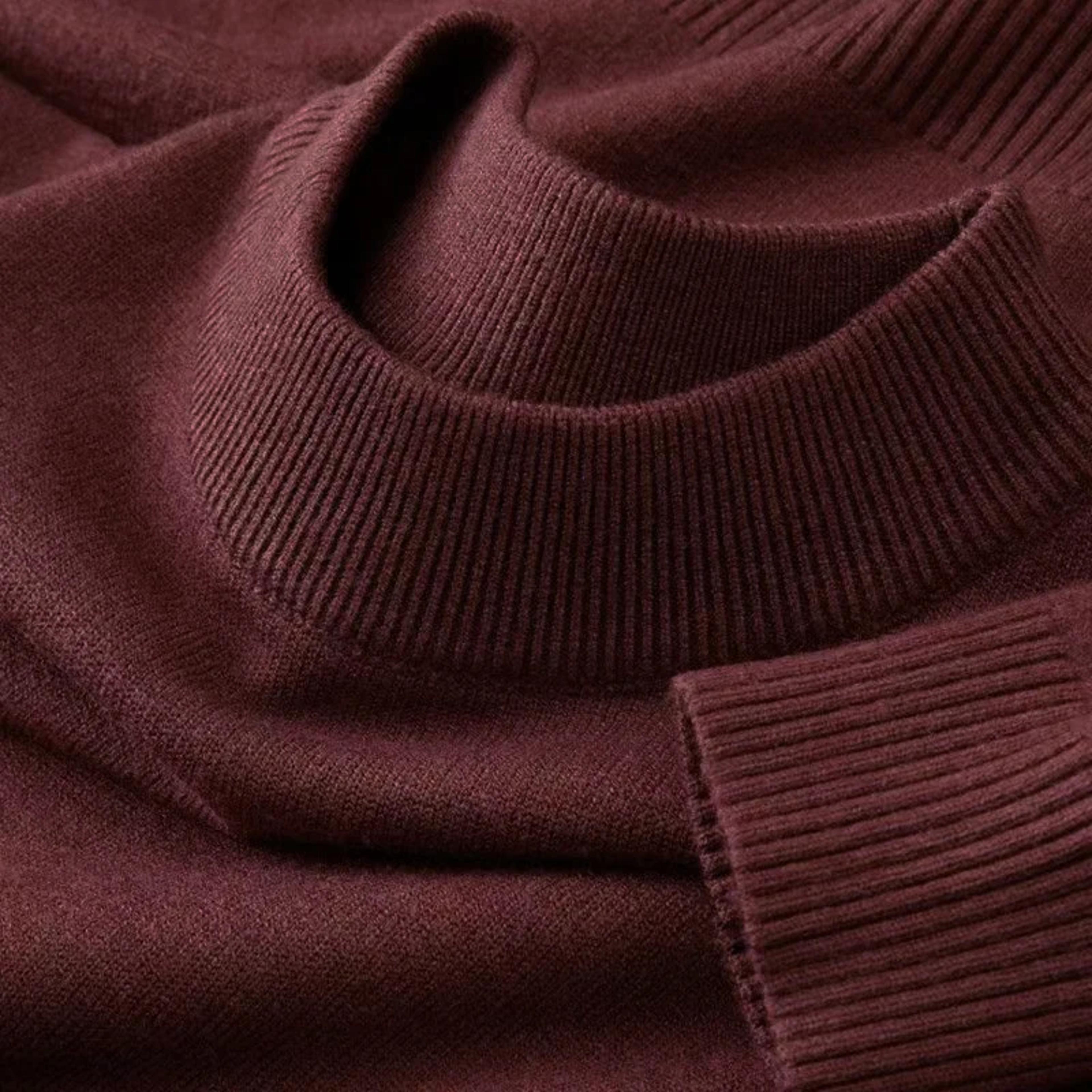 Mens Mock Neck Knit Sweater Lightweight Pullover for Casual and Smart Style