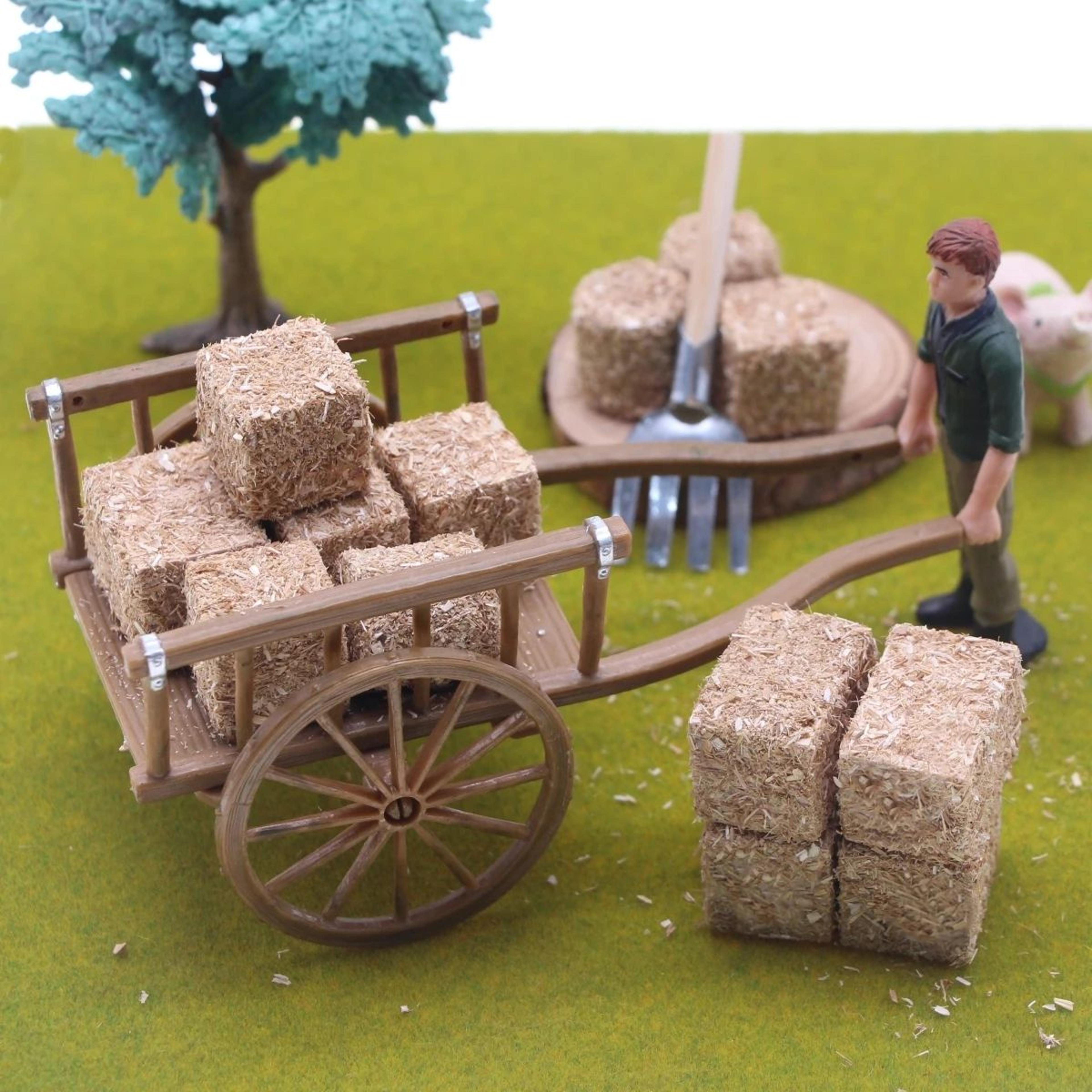 mini natural hay bale decorations