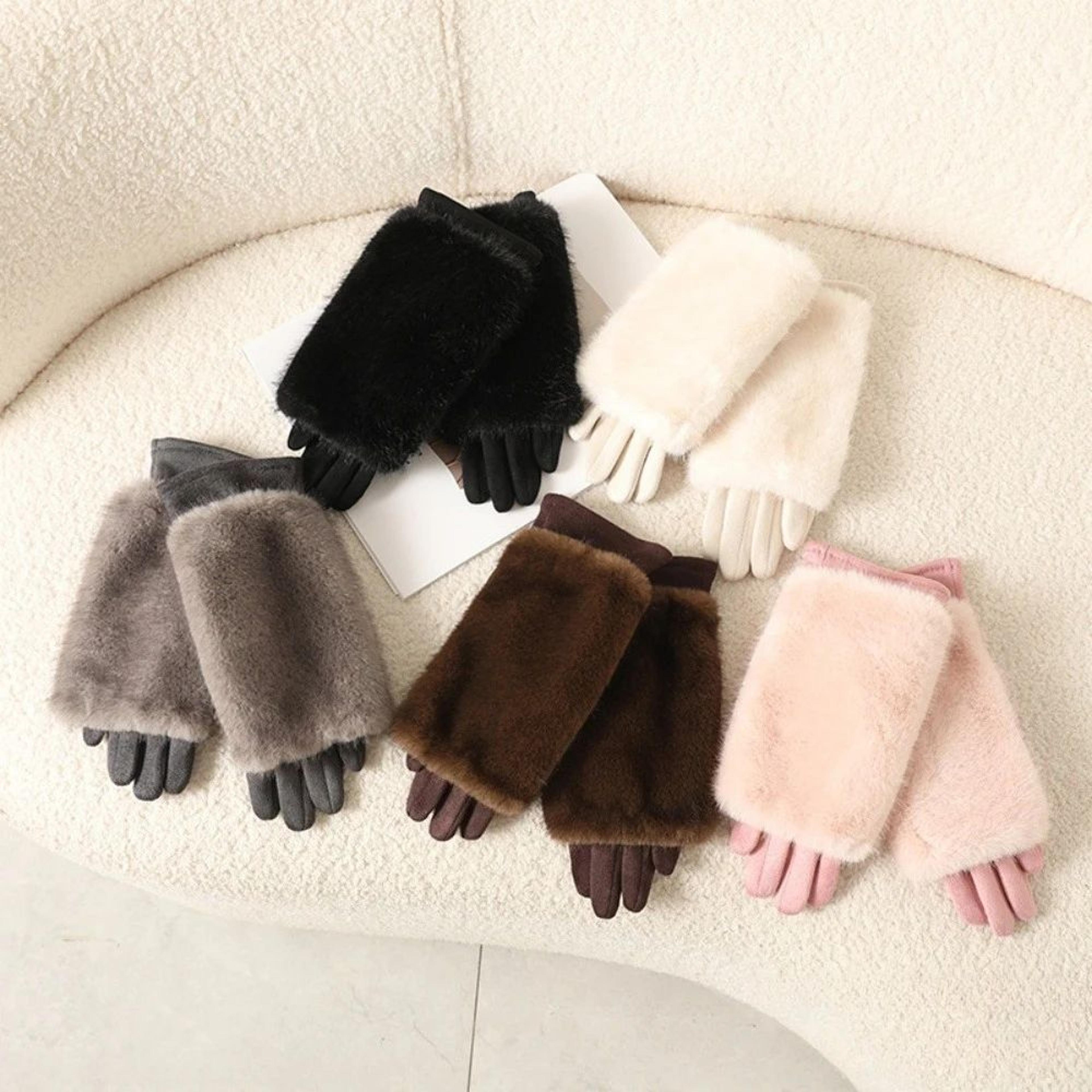 womens warm suede touchscreen gloves
