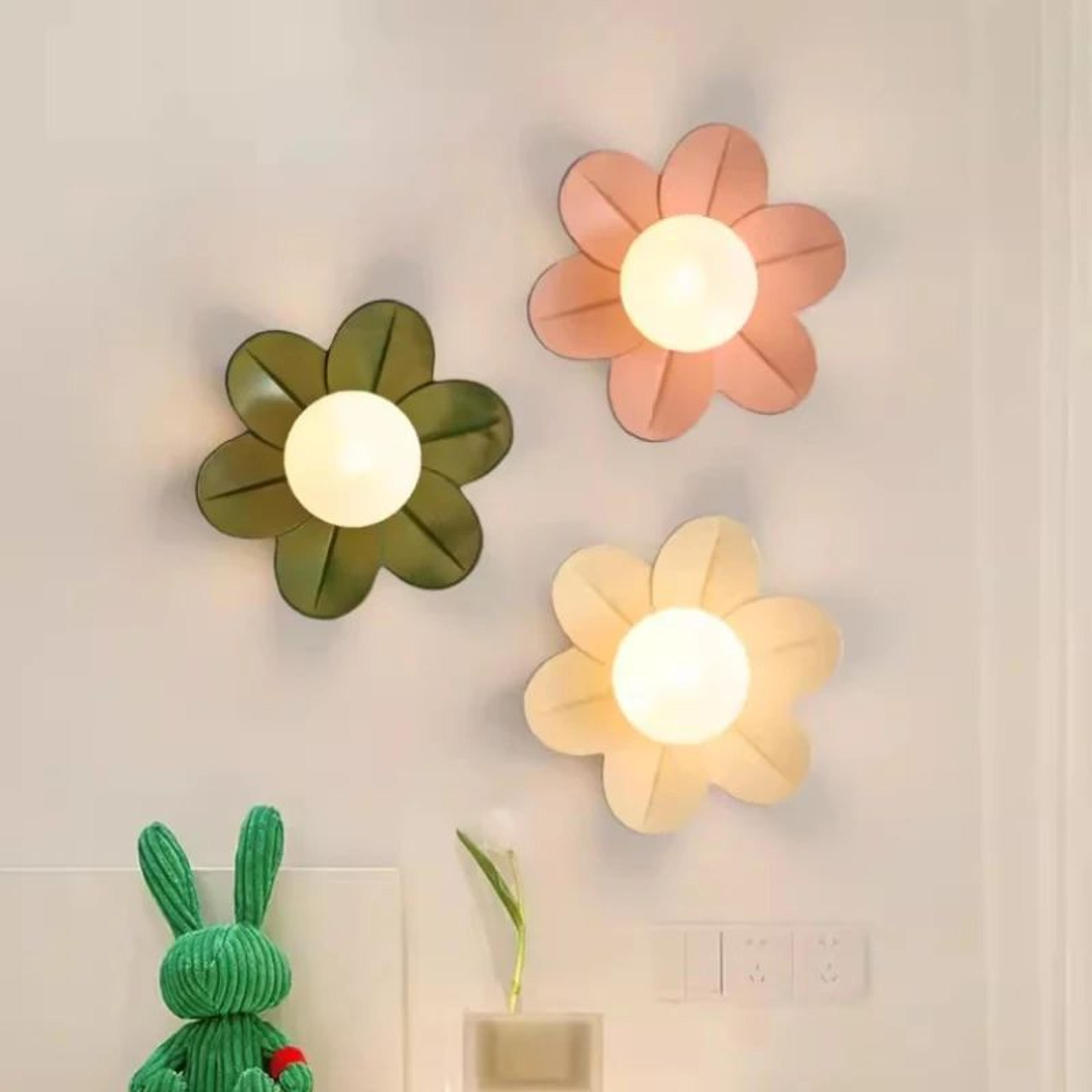 romantic petal flower wall lamp