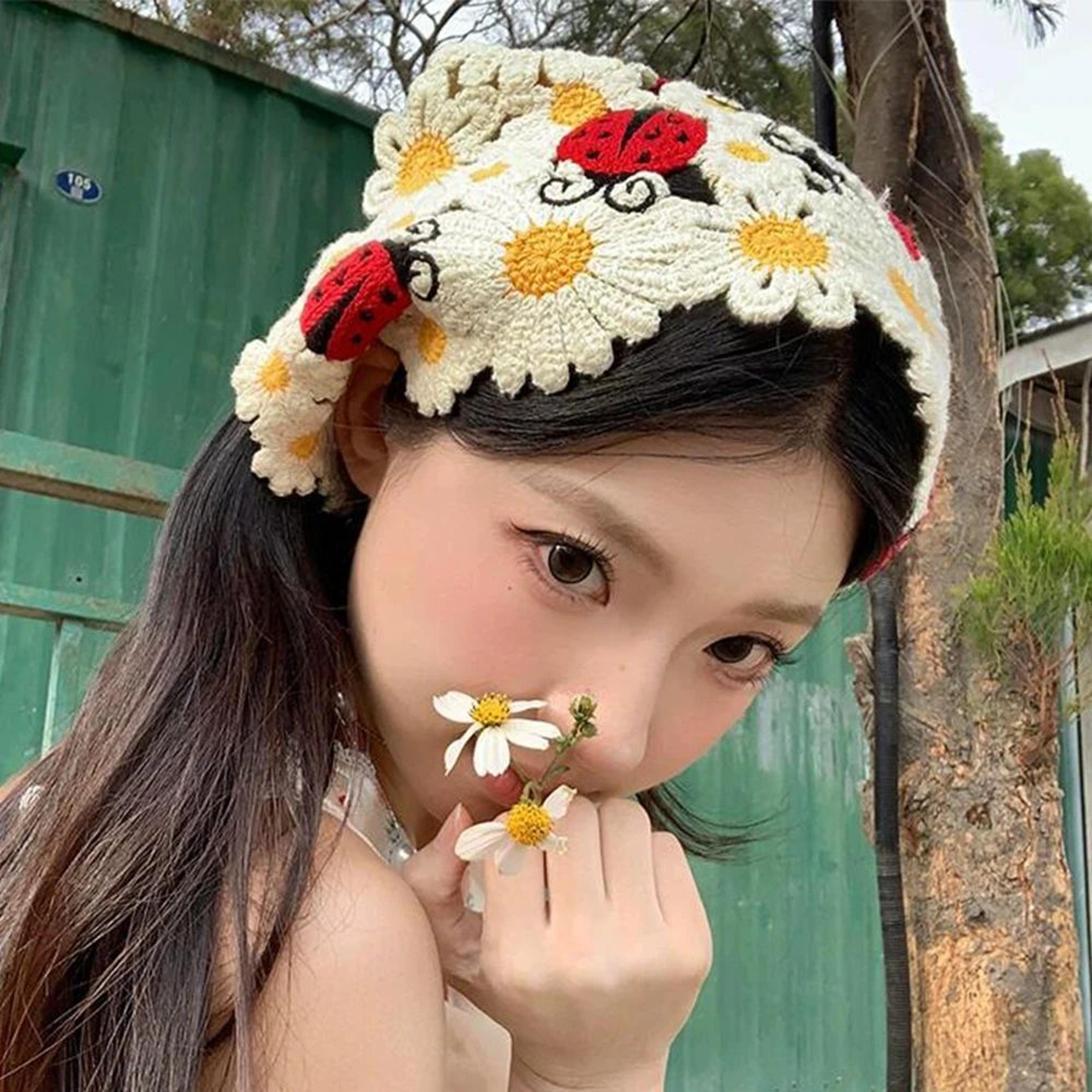 crochet flower triangle hair scarf