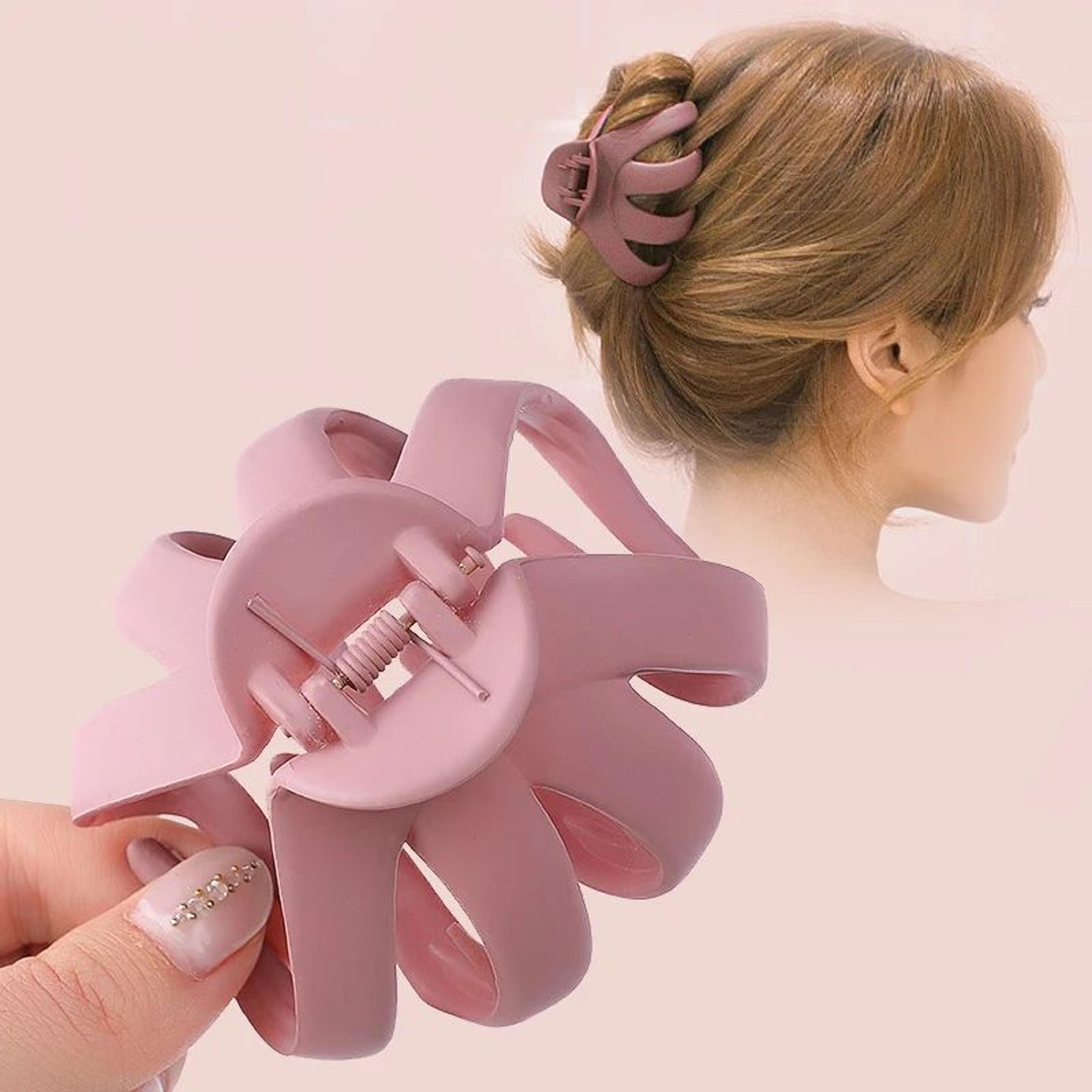 large moon shape metal hair claw
