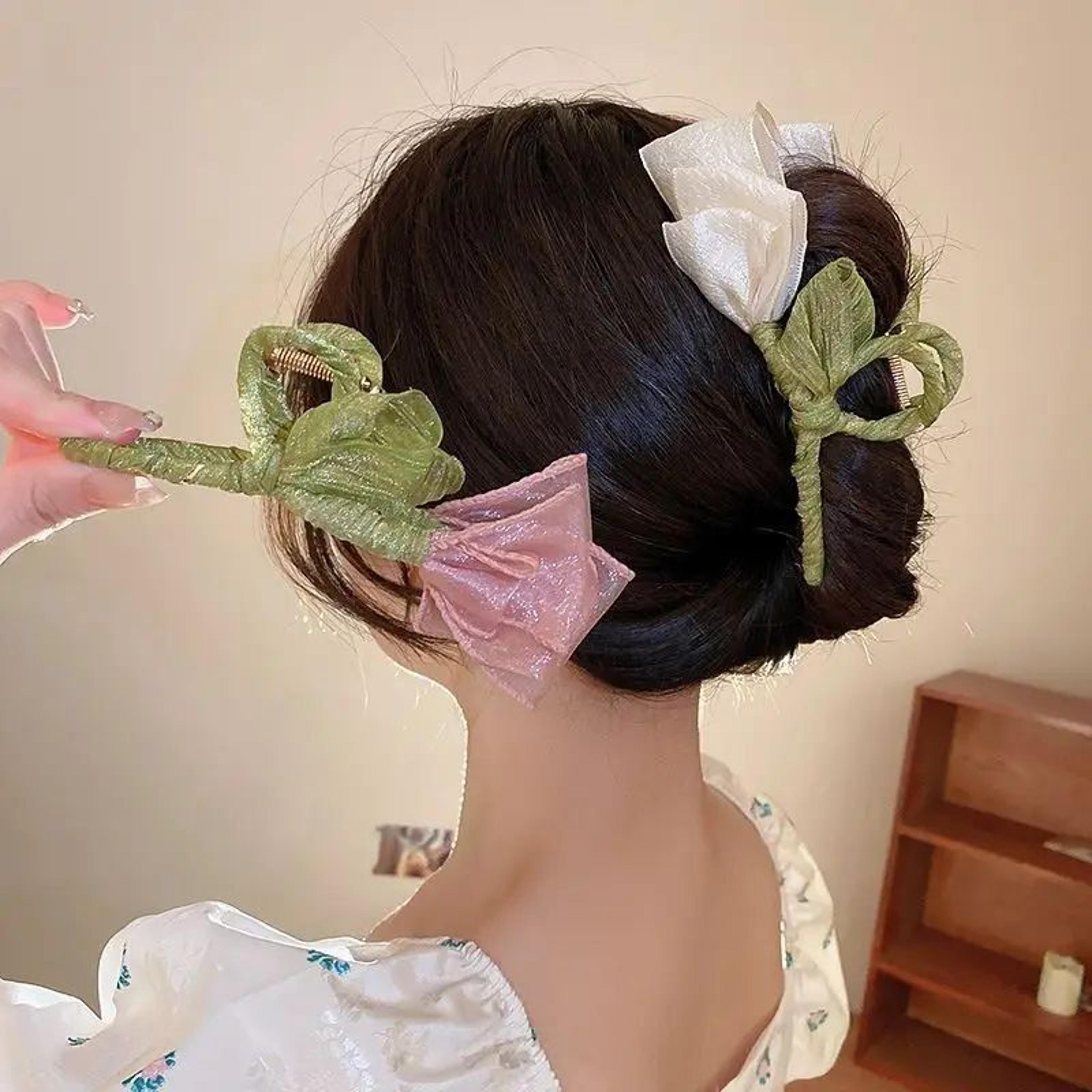 tulip tulle flower hair claw
