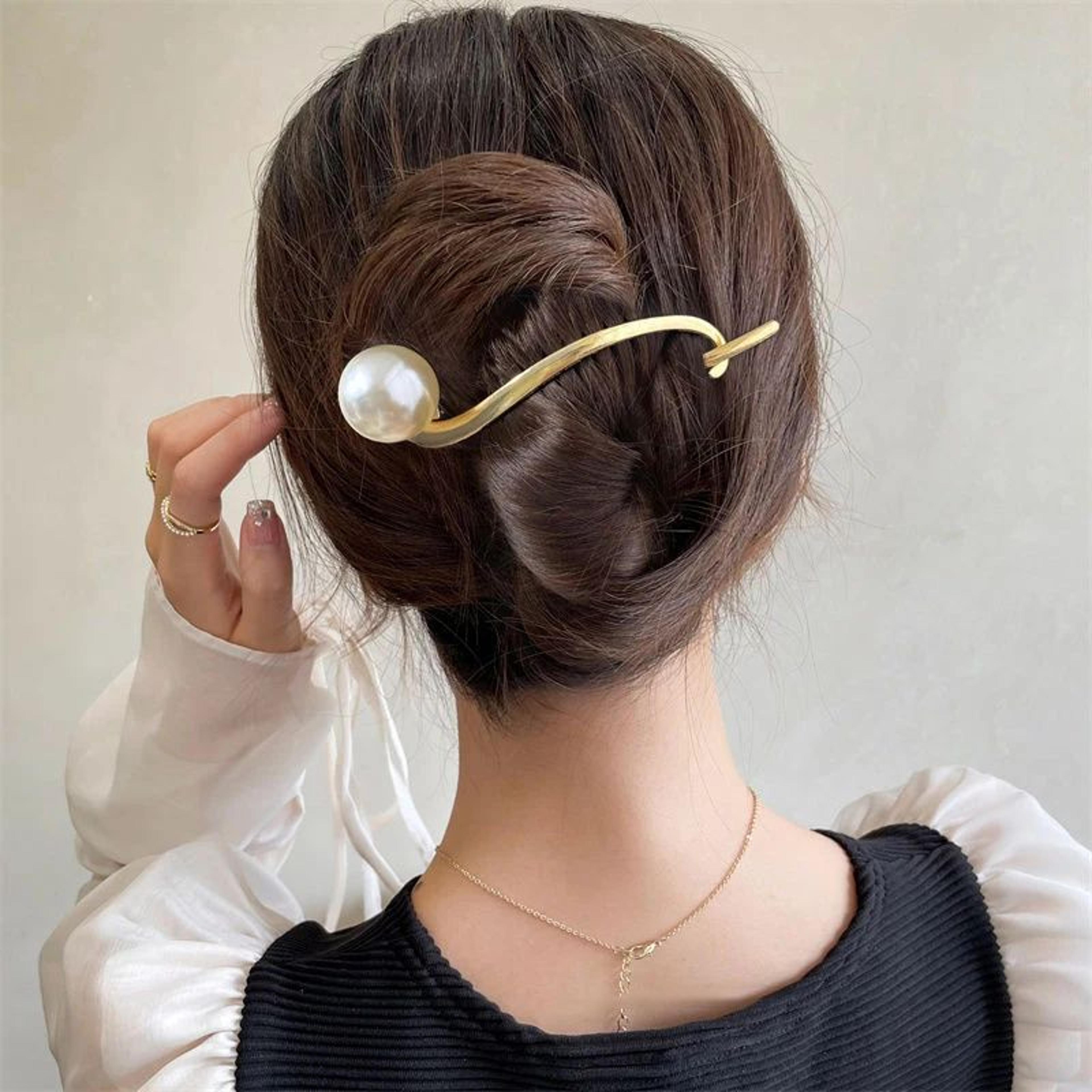 butterfly pearl metal hair clip