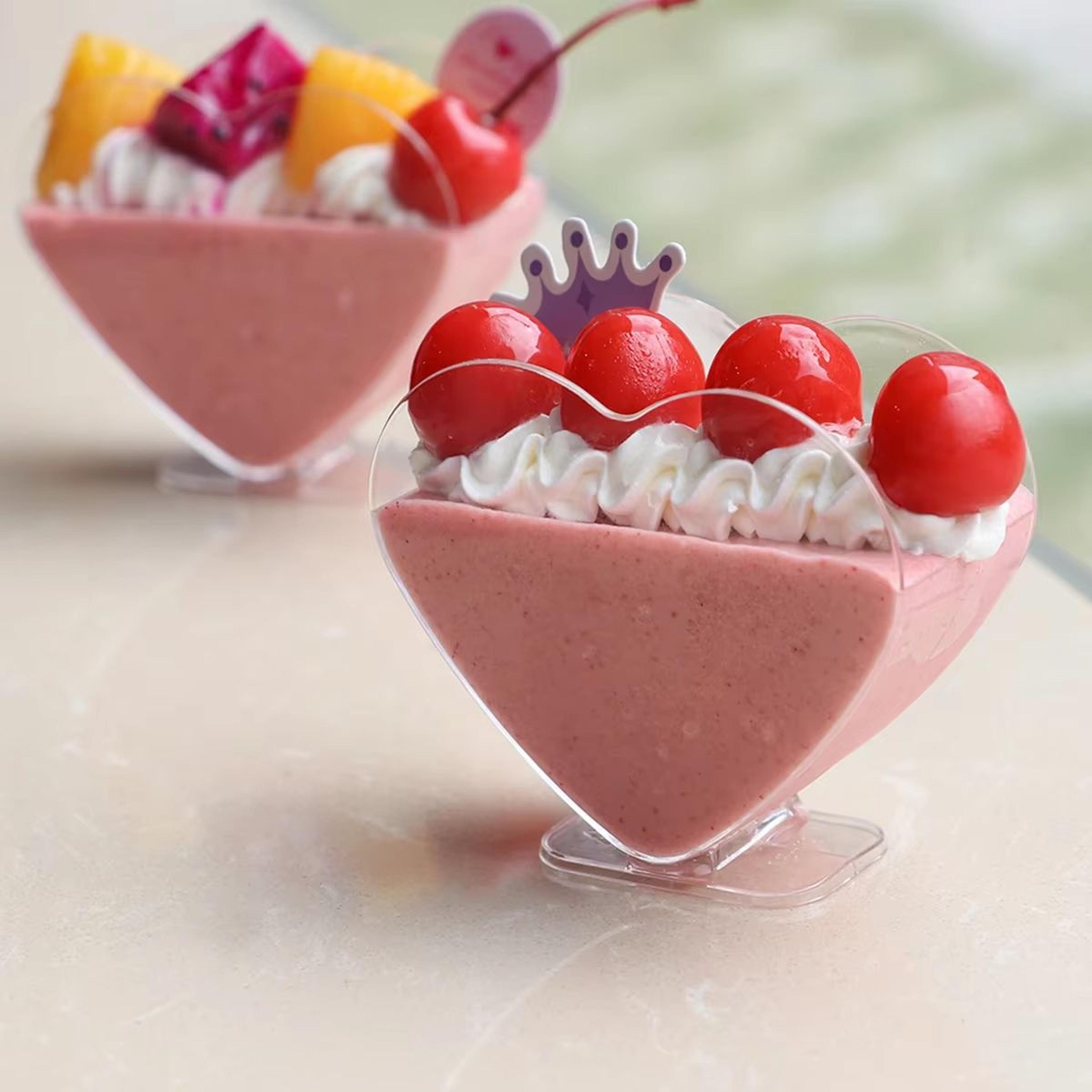 heart-shaped dessert cups – elegant clear plastic mousse, pudding, and jelly cups for parties & events (10pcs set)